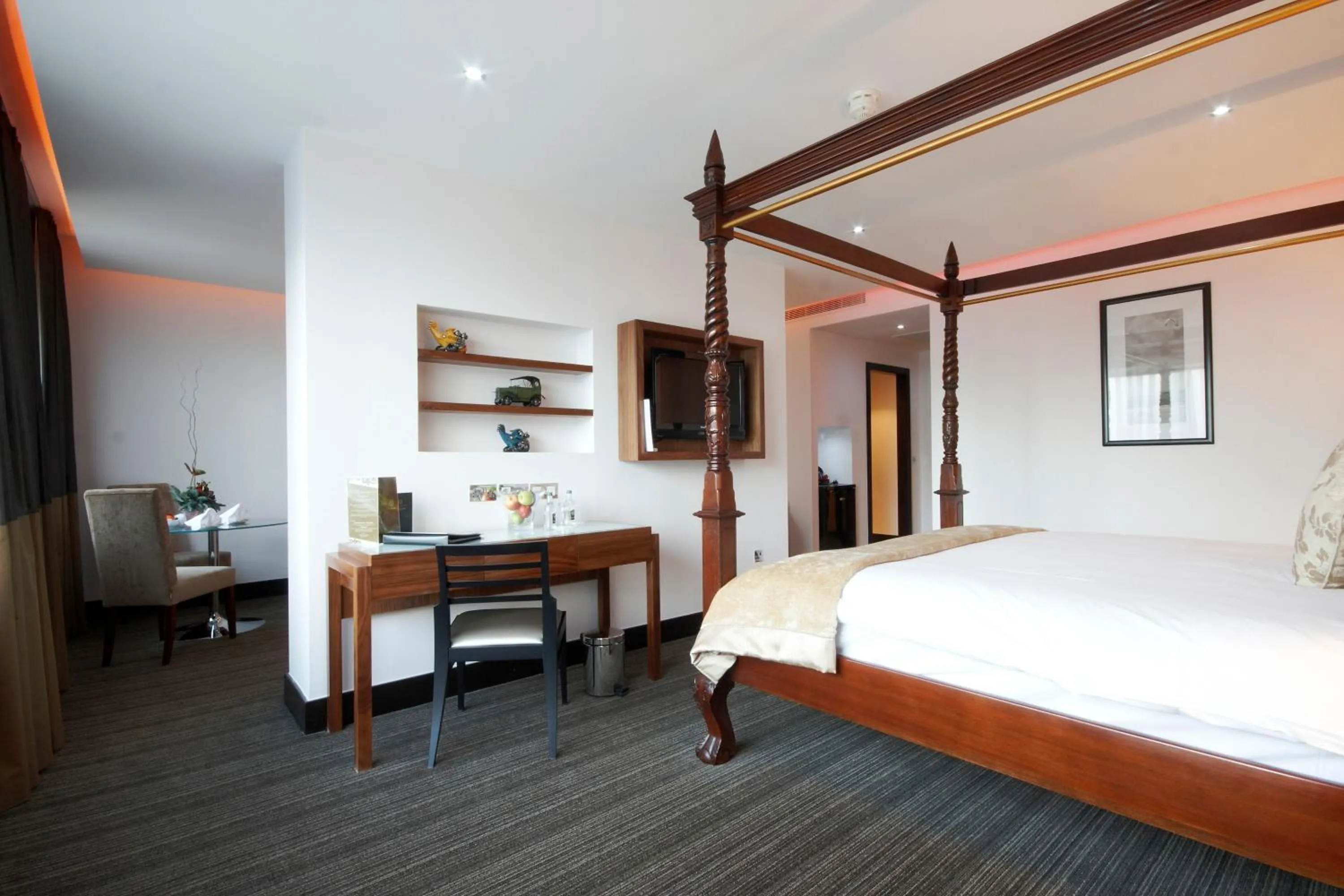 Bed in Rochestown Park Hotel & Leisure Centre