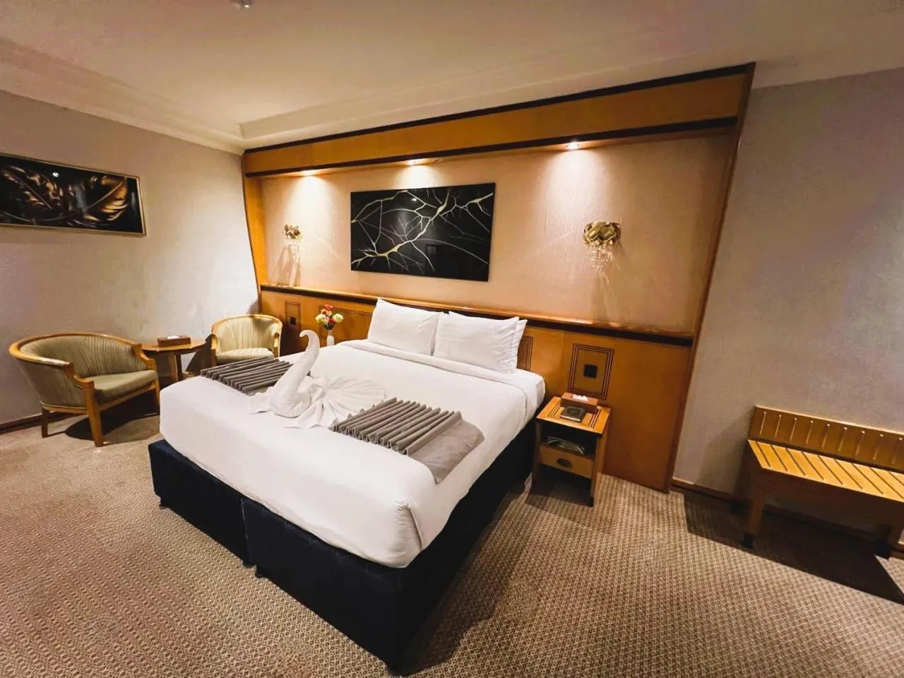 Bed in Maysan Al Maqam Hotel