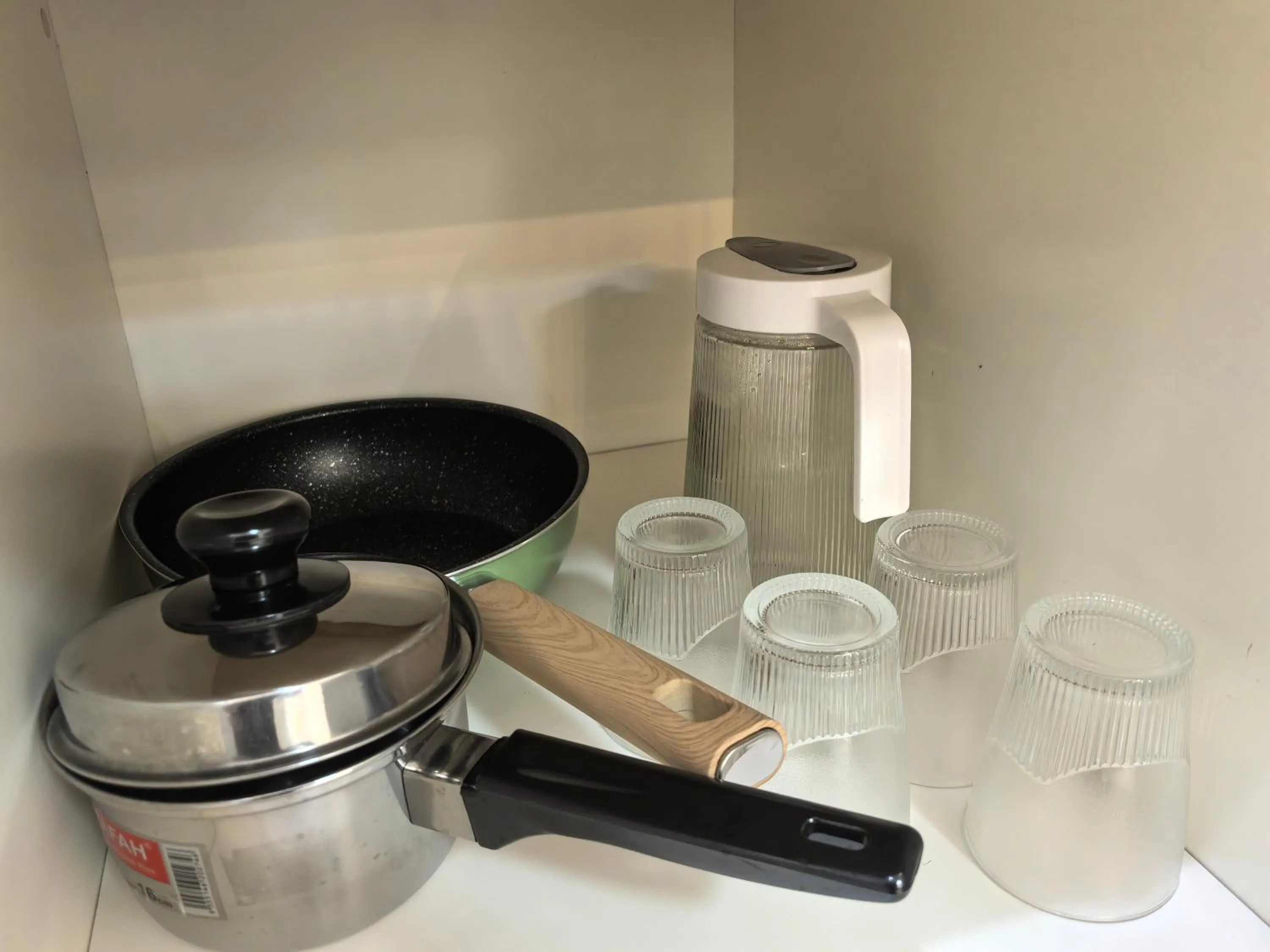 Bahagia Family House in Meritus