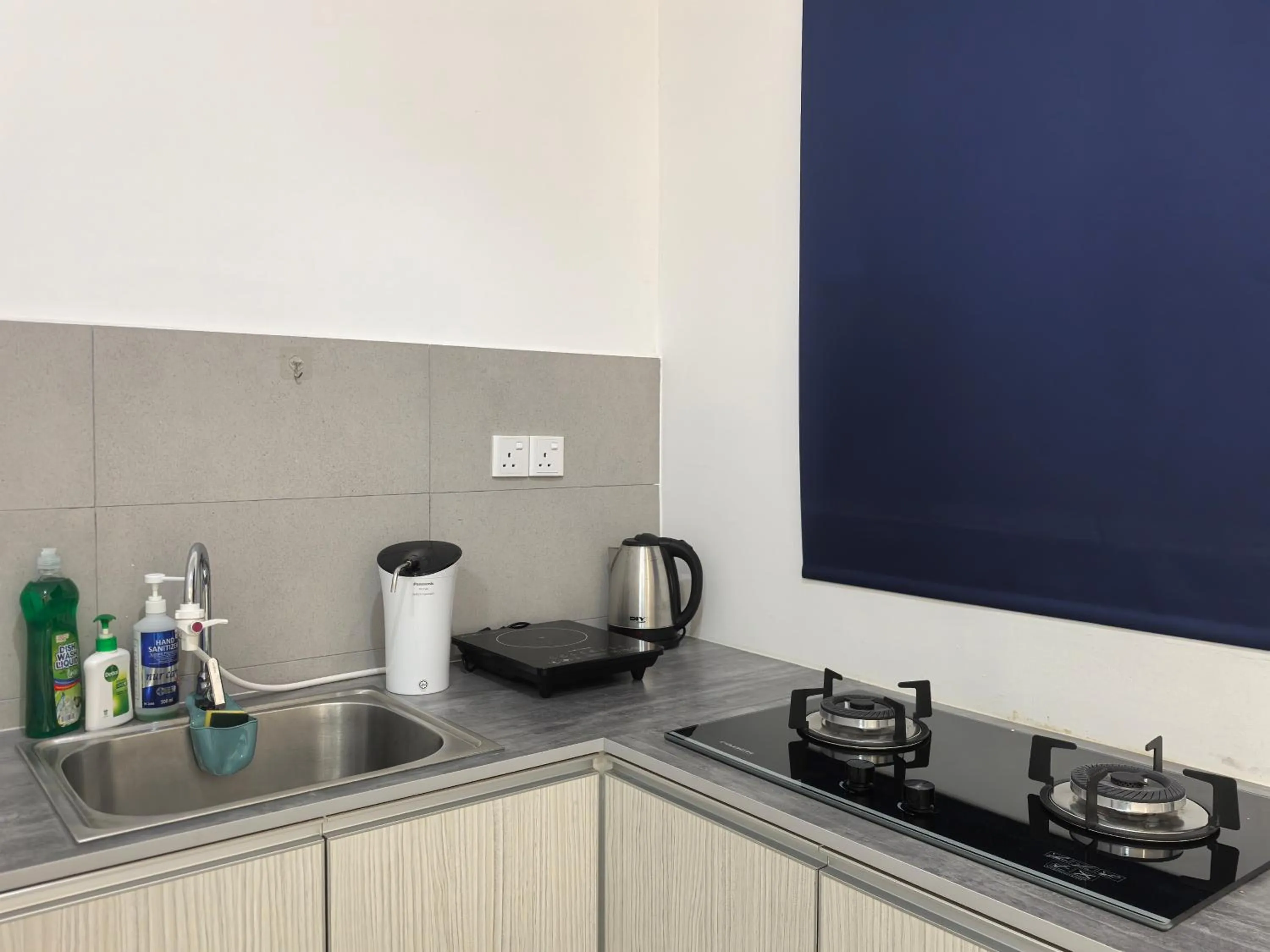 Bahagia Family House in Meritus