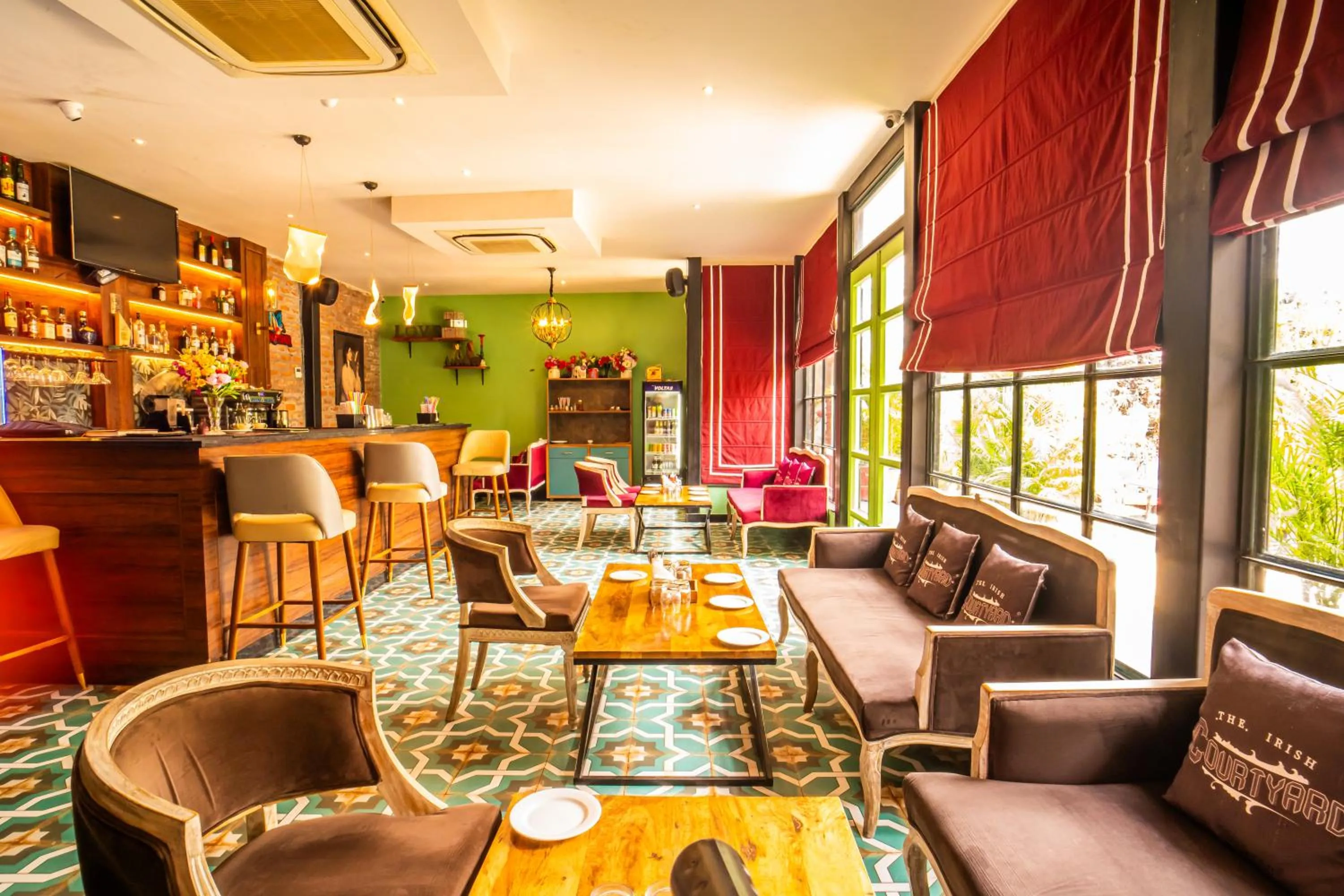 Lounge or bar in The Marwar Hotel & Gardens