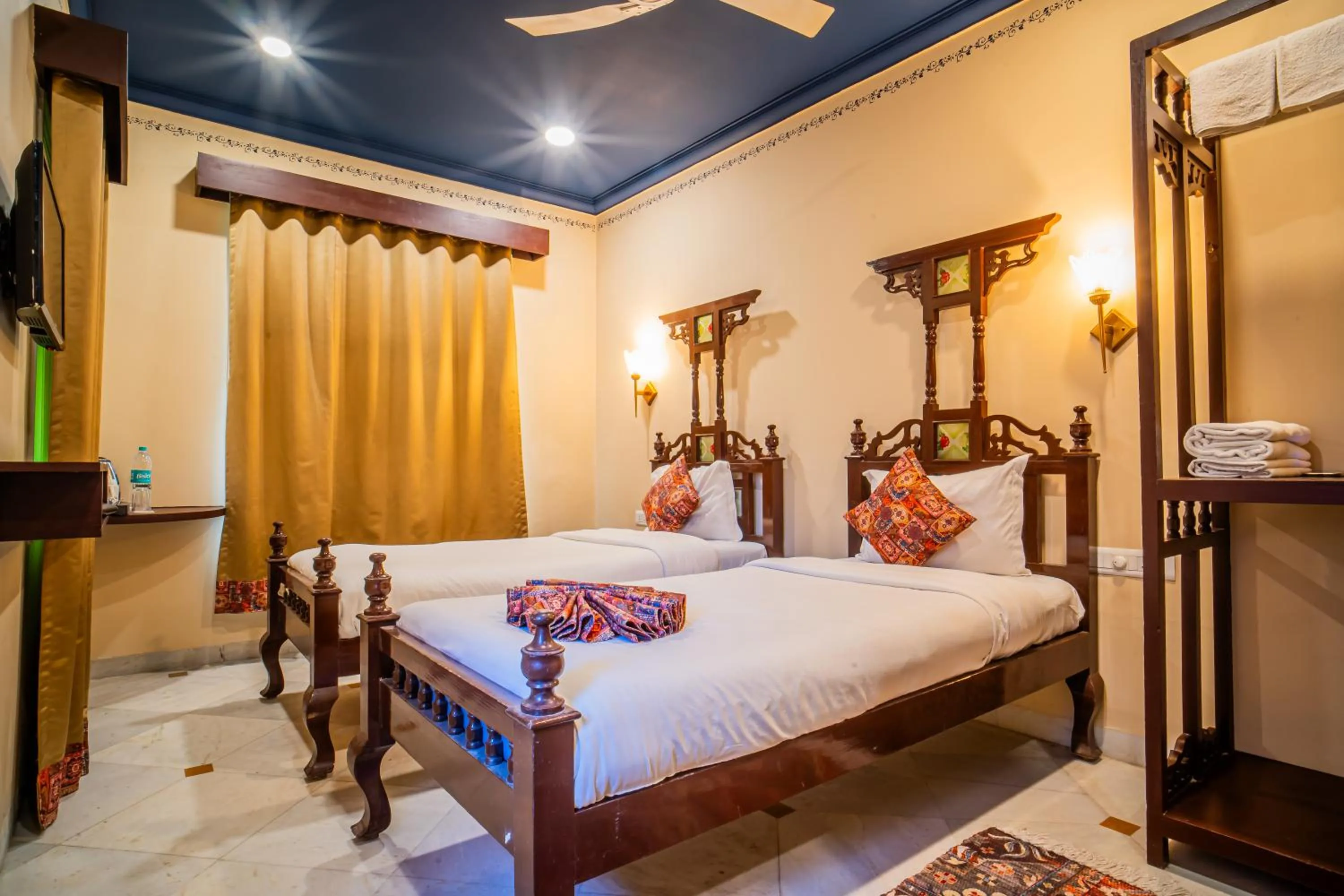 Bed in The Marwar Hotel & Gardens