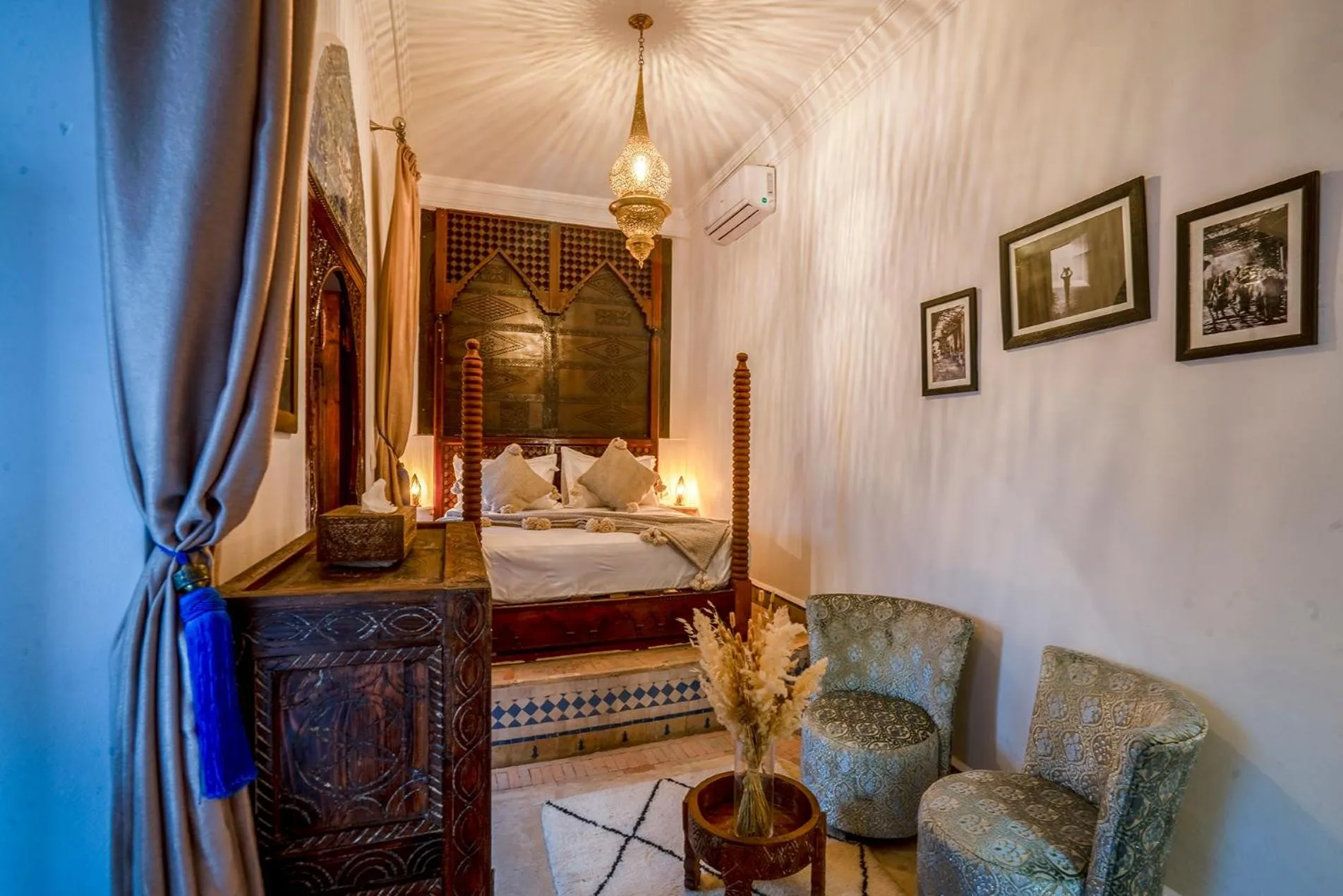 View (from property/room), Bed in Riad Yalla habibi