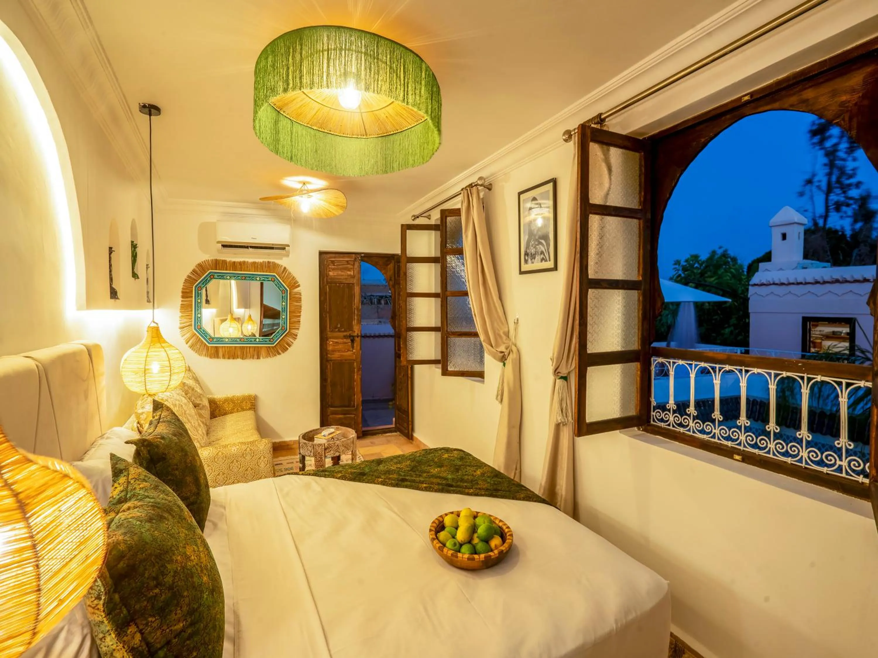 View (from property/room), Bed in Riad Yalla habibi