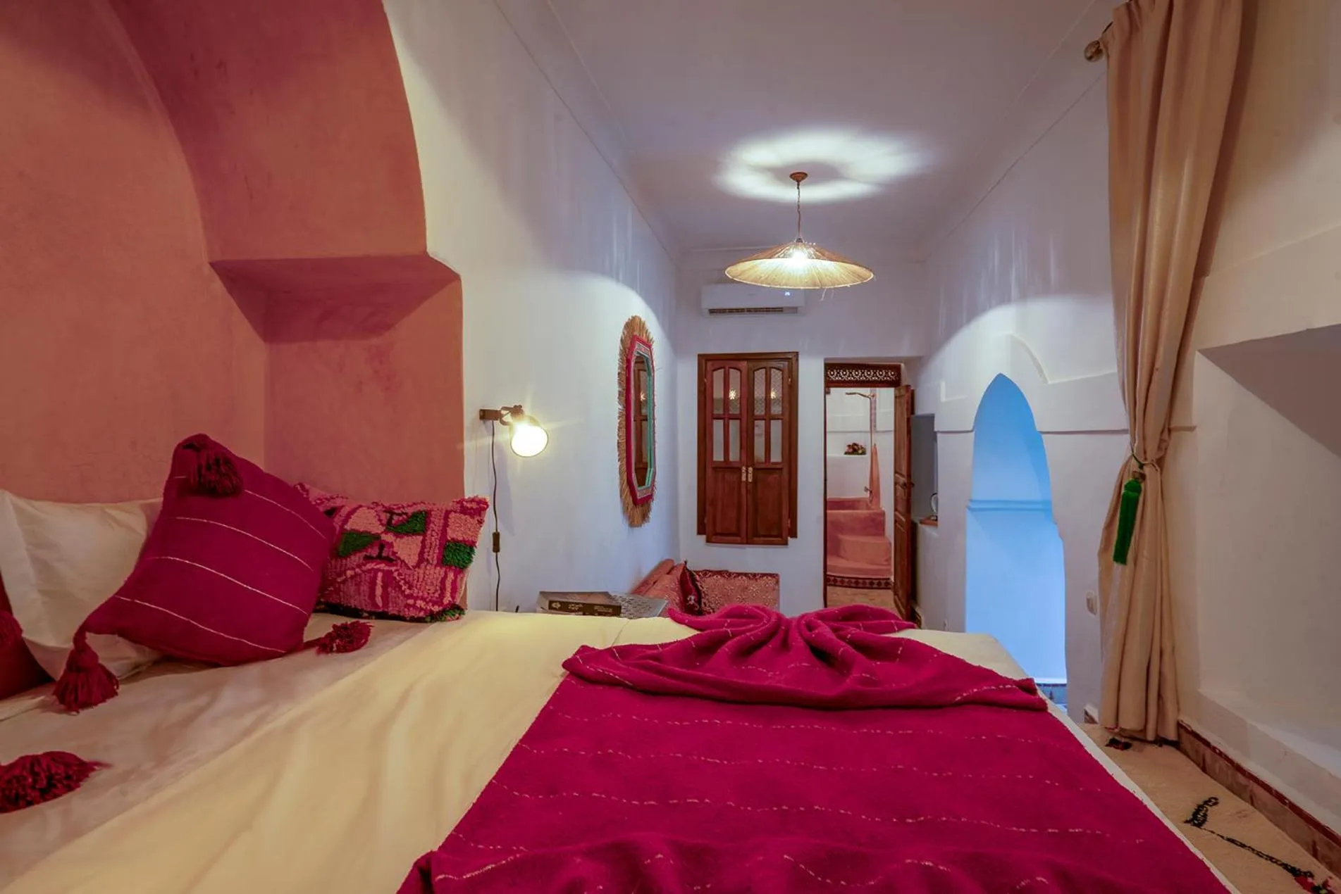 View (from property/room), Bed in Riad Yalla habibi