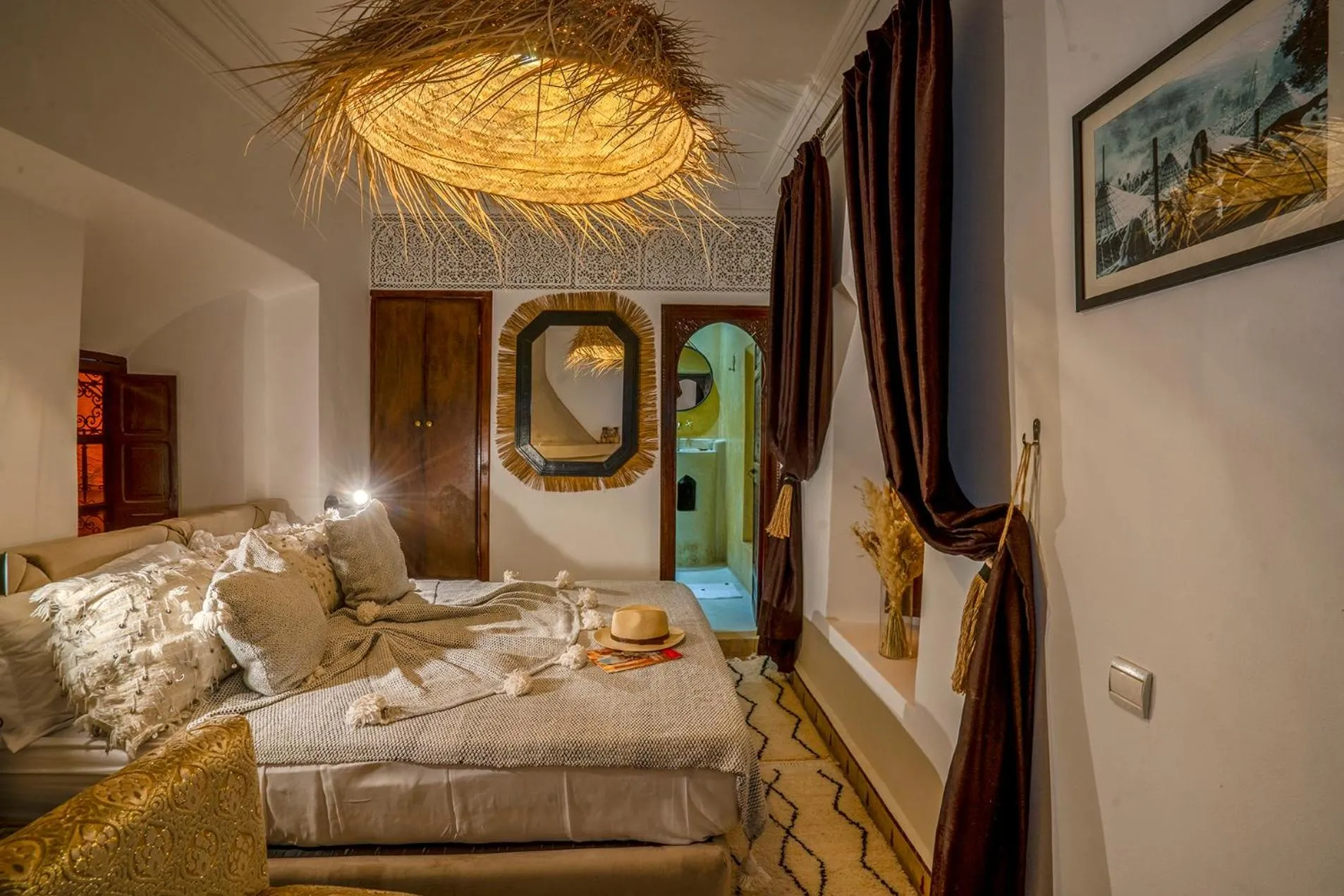 View (from property/room), Bed in Riad Yalla habibi