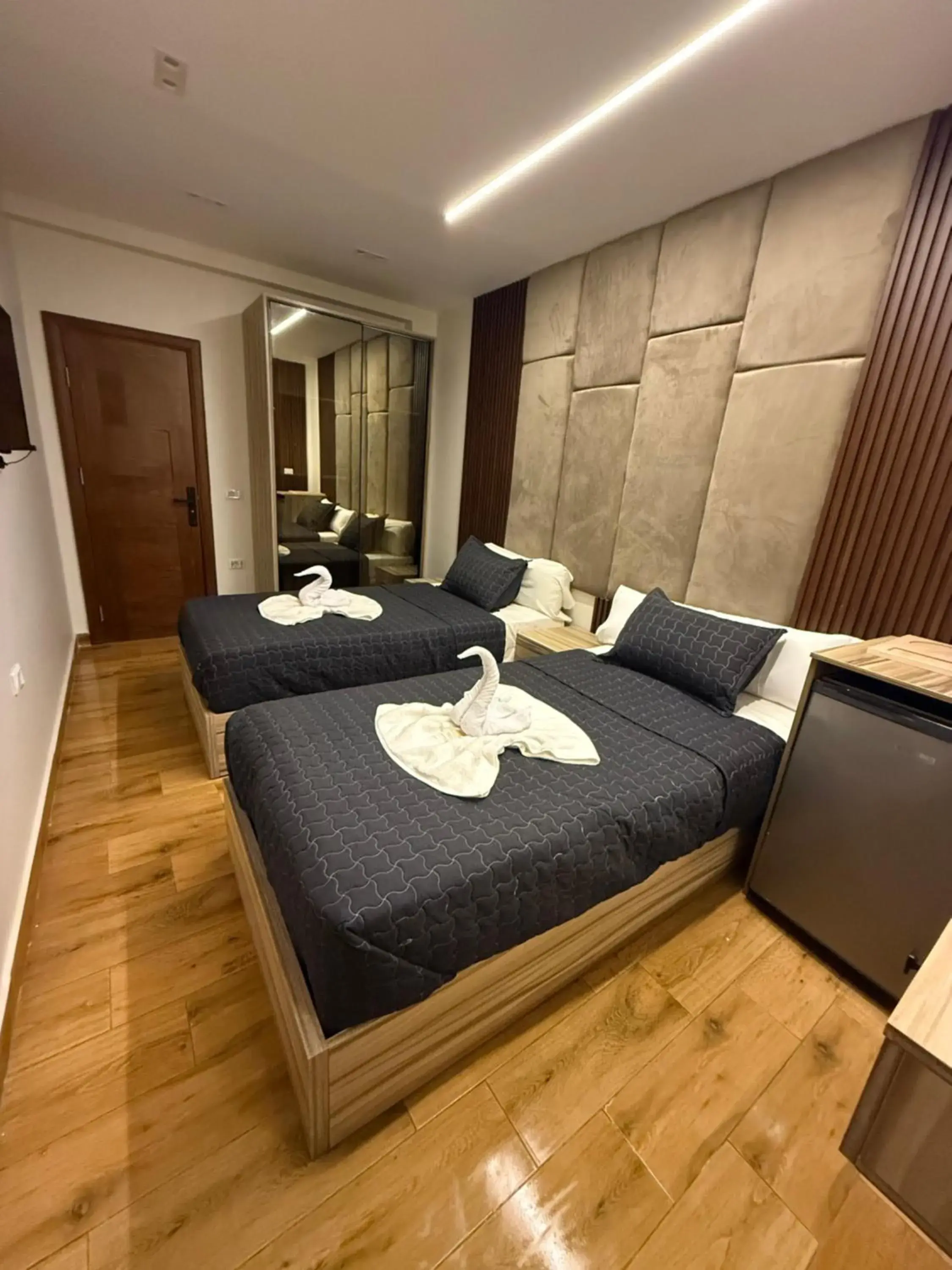 Budget Twin Room in Pyramids Skyline Hotel Cairo Budget Twin Room in Pyramids Skyline Hotel Cairo