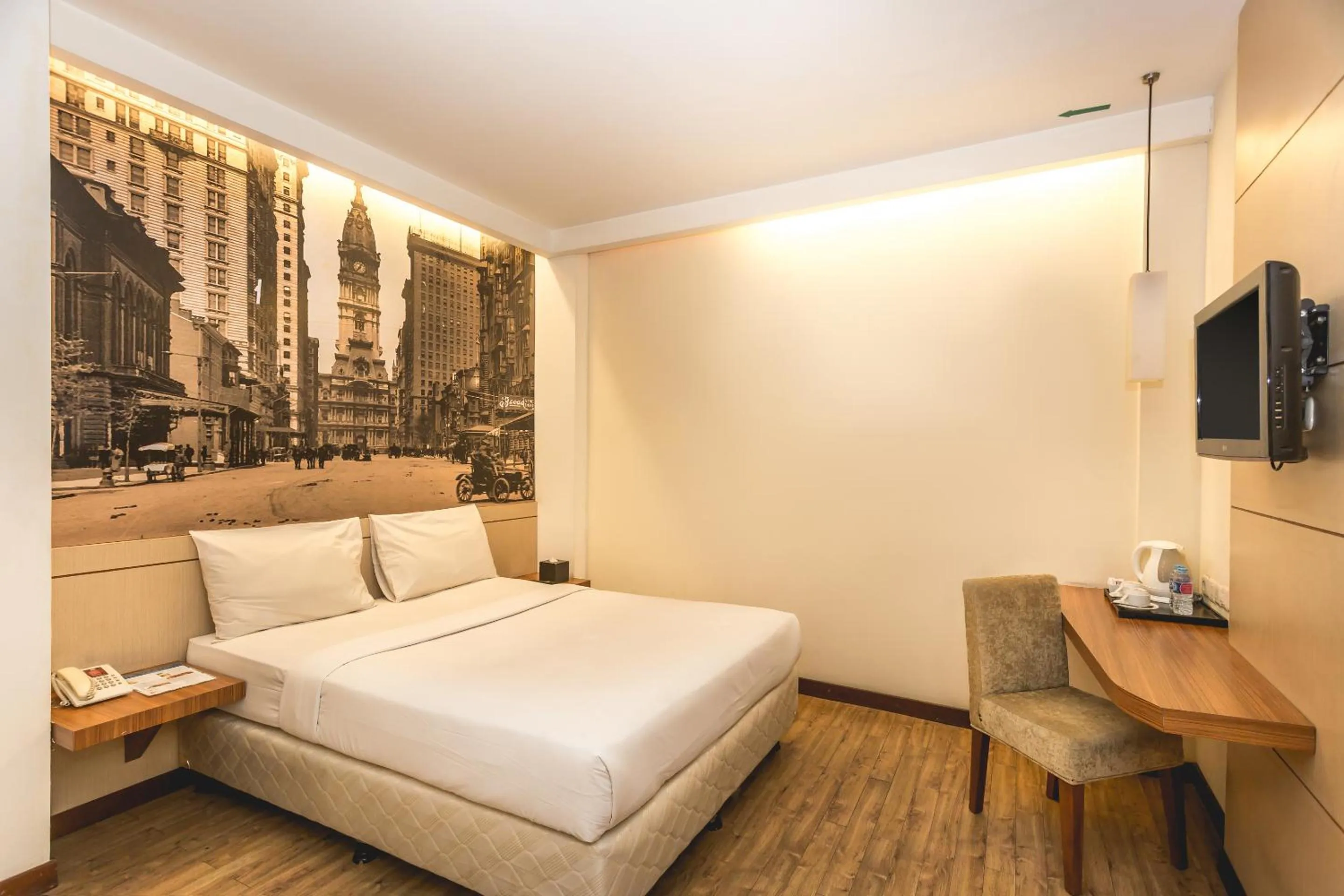 Bed in Feodora Hotel