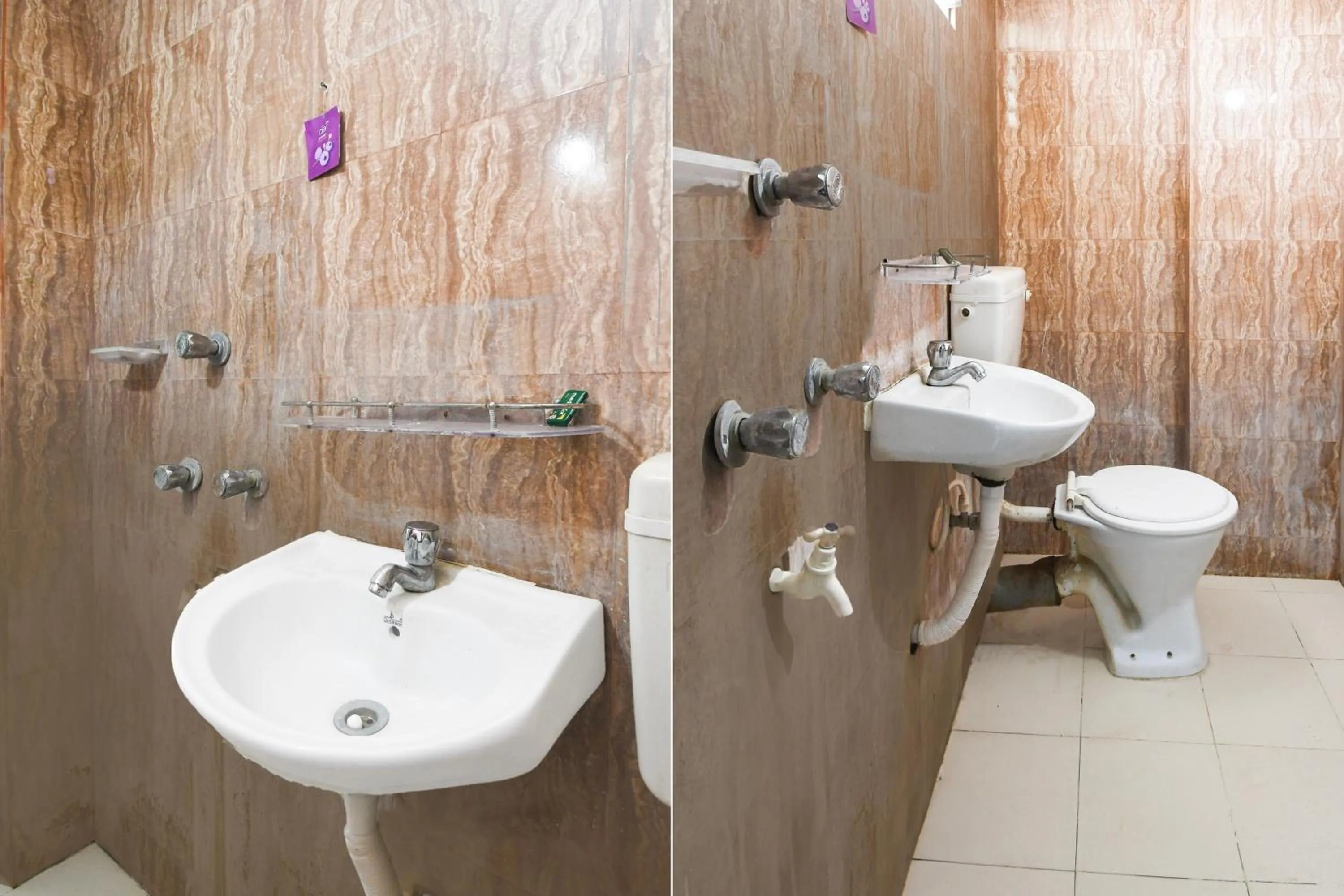 Bathroom in Hotel O Khushi Guest House