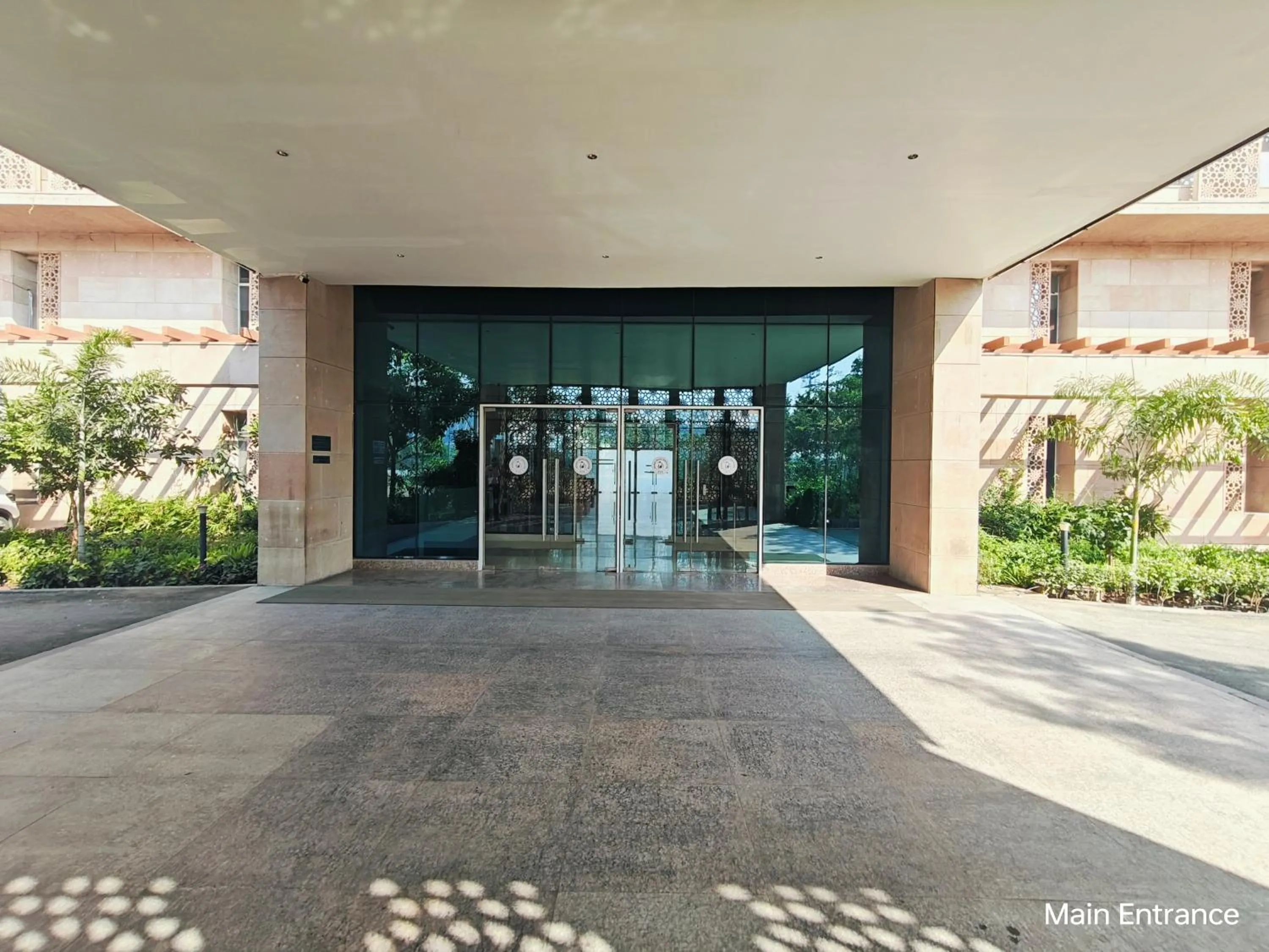 Facade/entrance in Ramada by Wyndham Ahmedabad Narendra Modi Stadium Motera