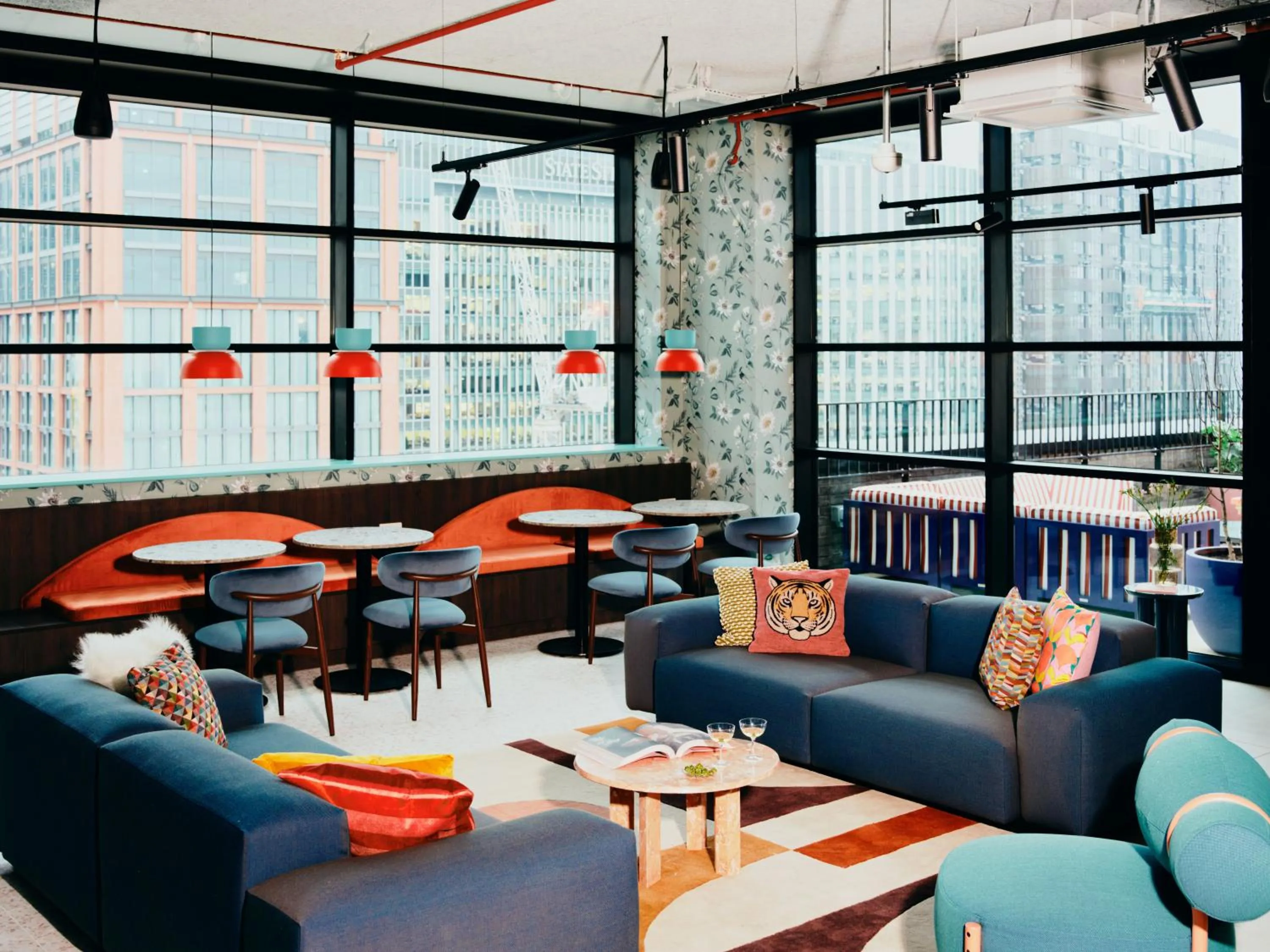 Communal lounge/ TV room in Vertus Edit Canary Wharf