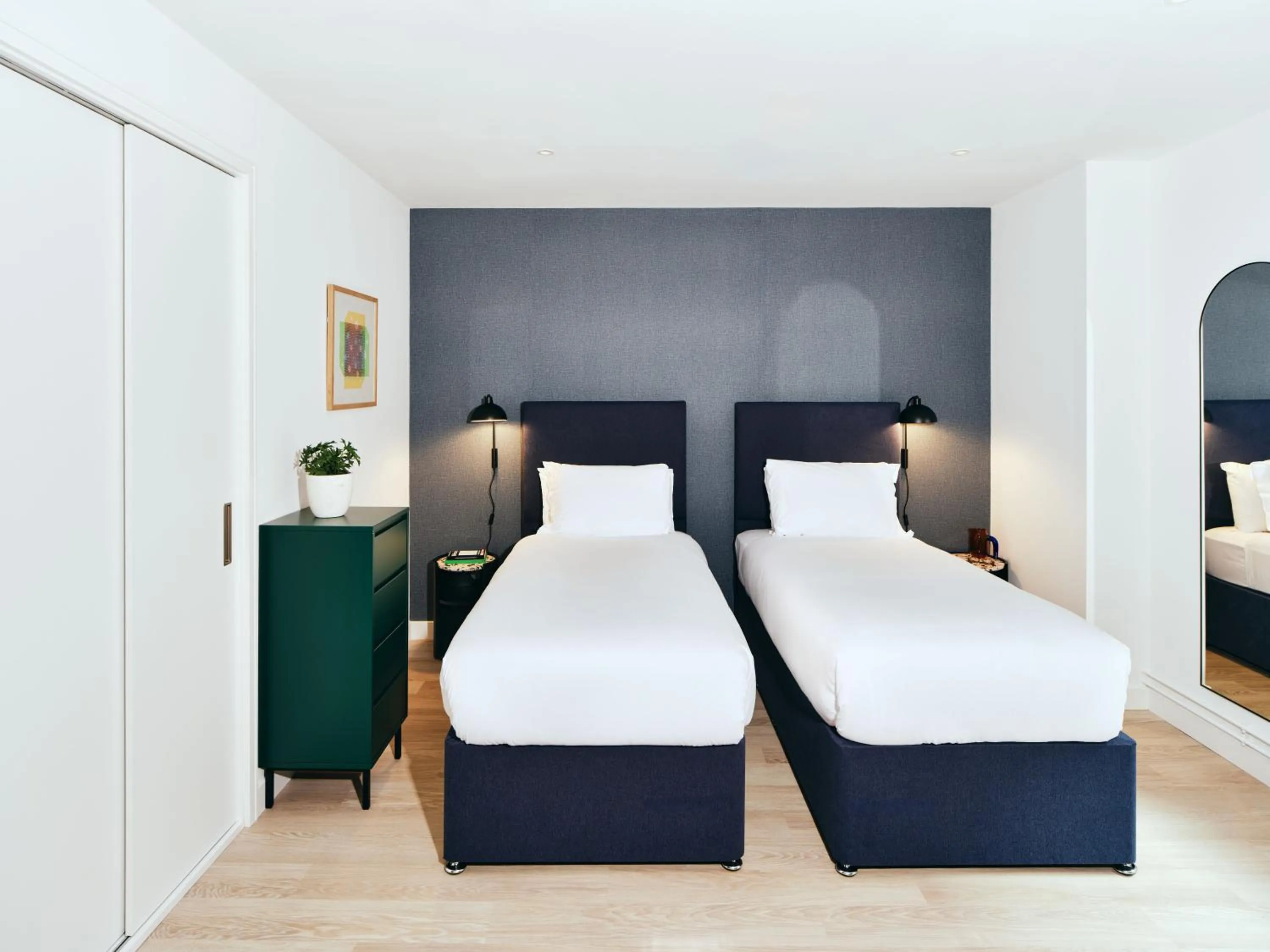 Bed in Vertus Edit Canary Wharf