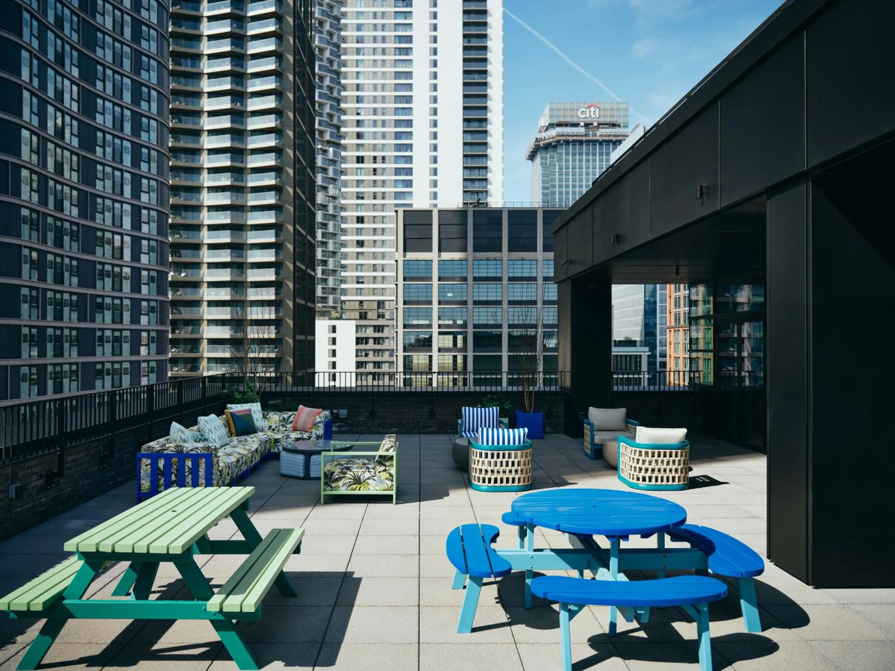 Balcony/Terrace in Vertus Edit Canary Wharf