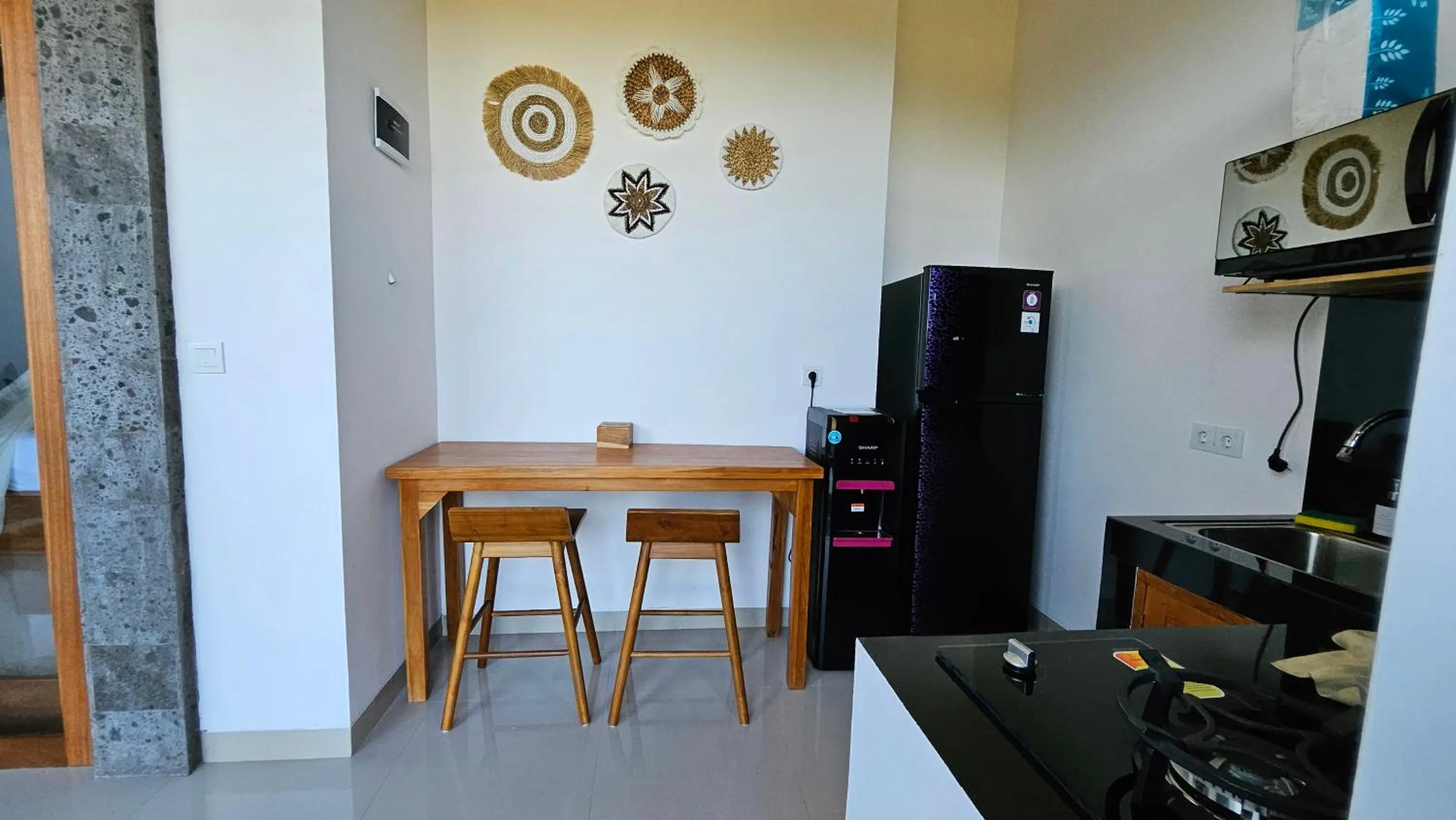 Kitchen or kitchenette in Weda Villas