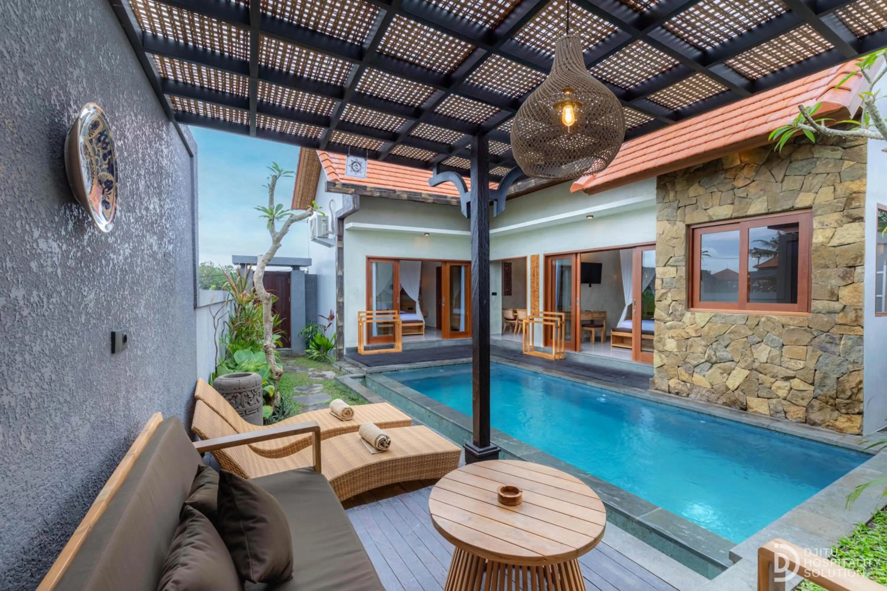 Balcony/Terrace in Weda Villas