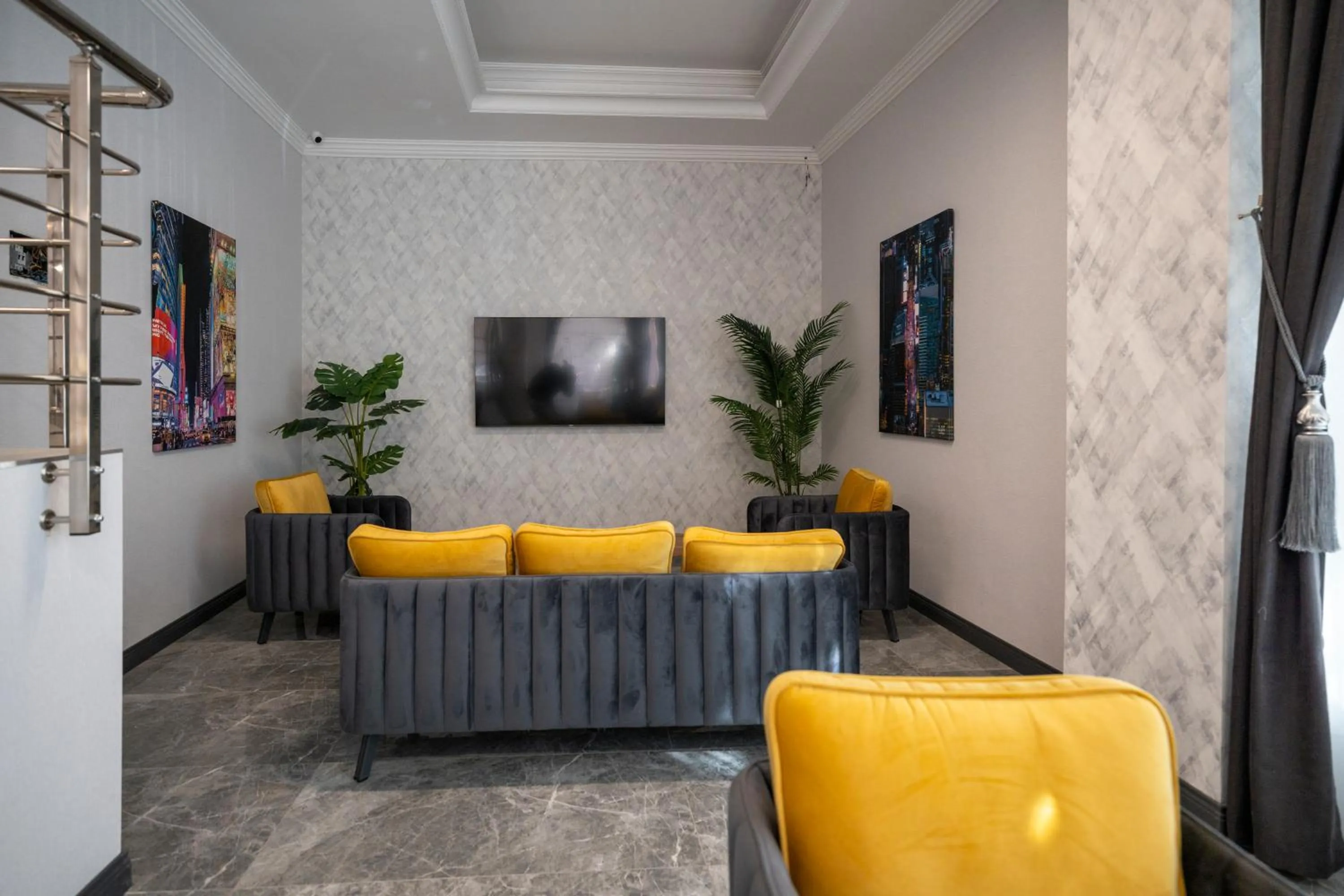 Lobby or reception in Maltepe MANHATTAN OTEL