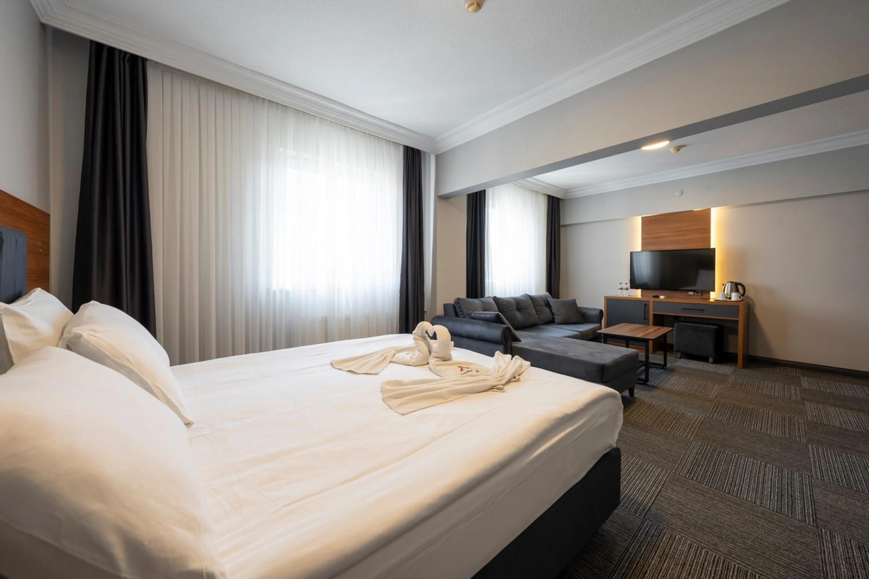 Photo of the whole room, Bed in Maltepe MANHATTAN OTEL