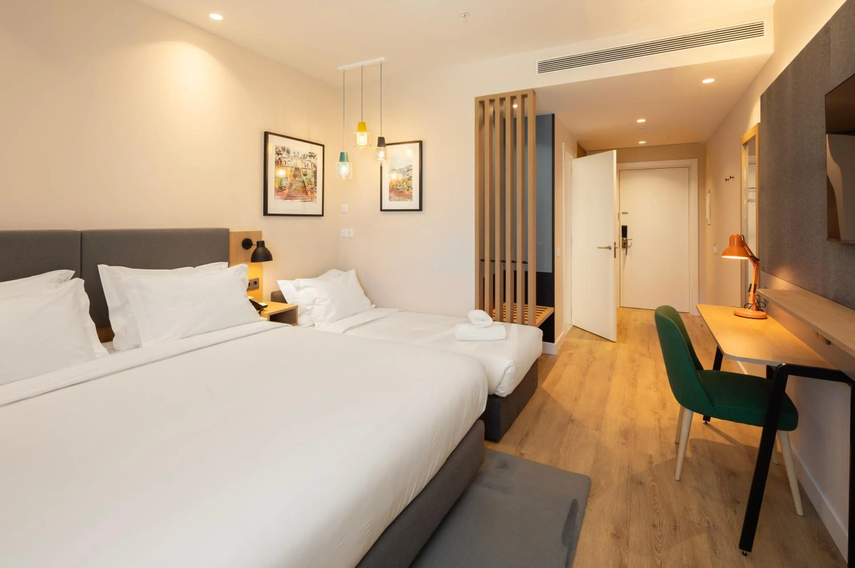 Bed in Holiday Inn Braga by IHG