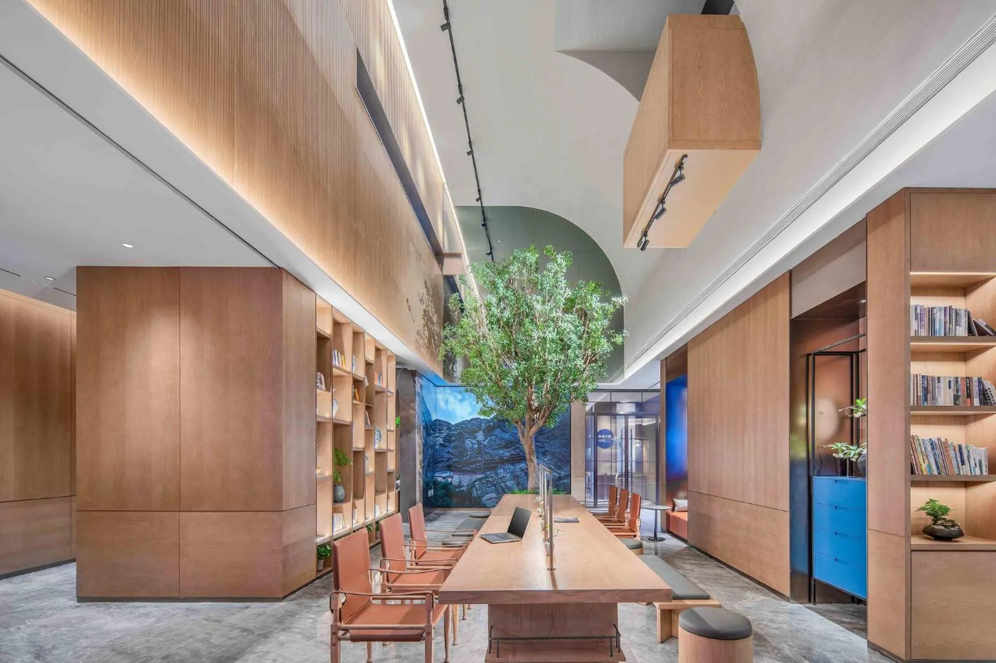 Property building in Holiday Inn Express Datong Pingcheng by IHG