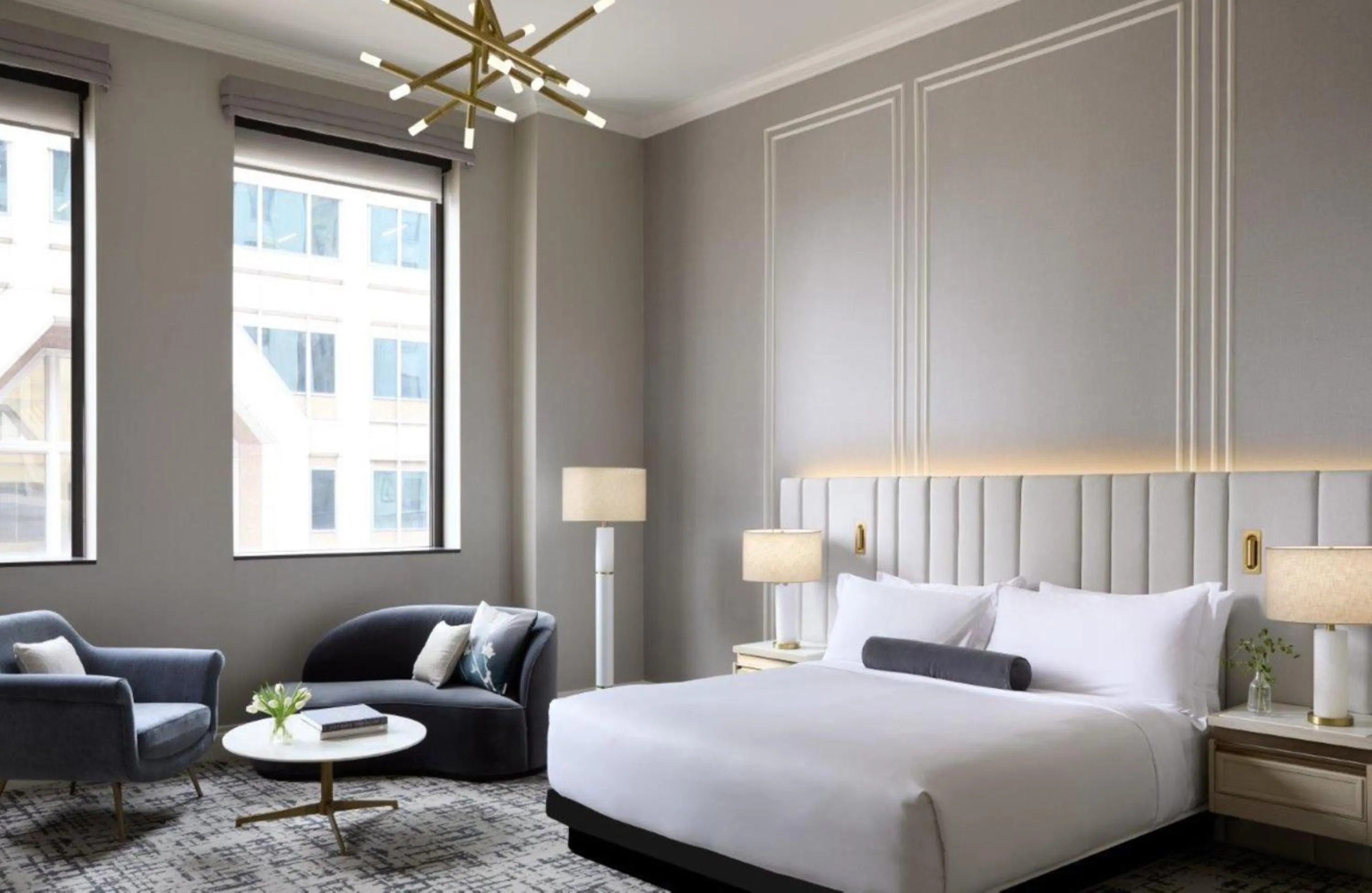 Photo of the whole room, Bed in InterContinental Indianapolis by IHG