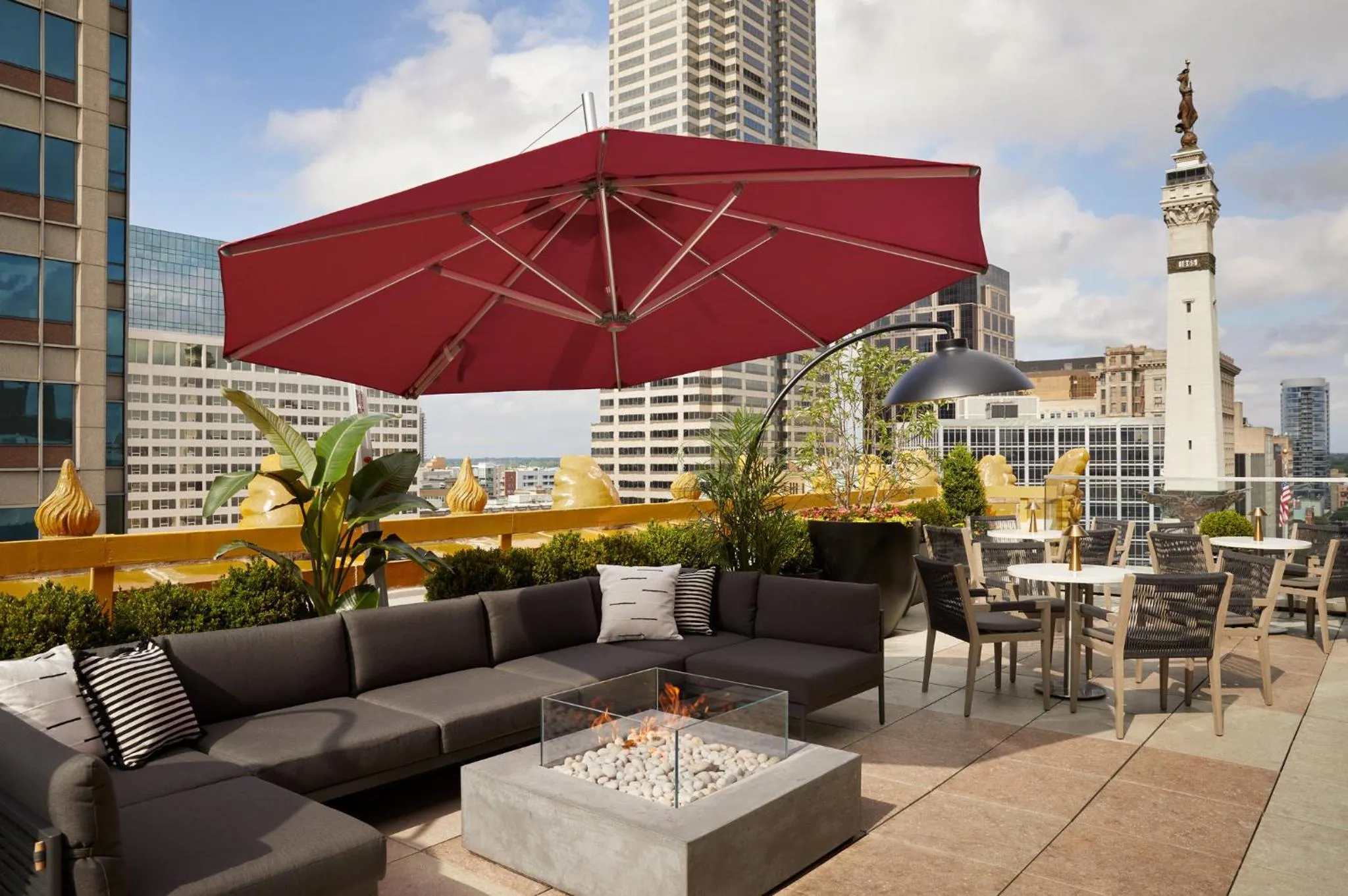Restaurant/places to eat in InterContinental Indianapolis by IHG