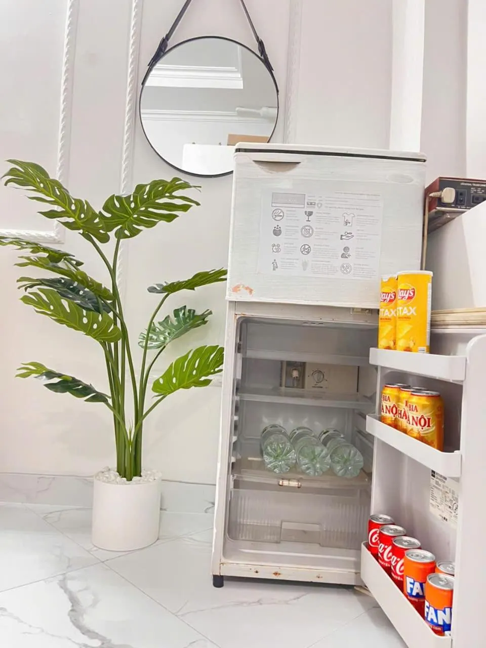 minibar in Okaeri Homestay