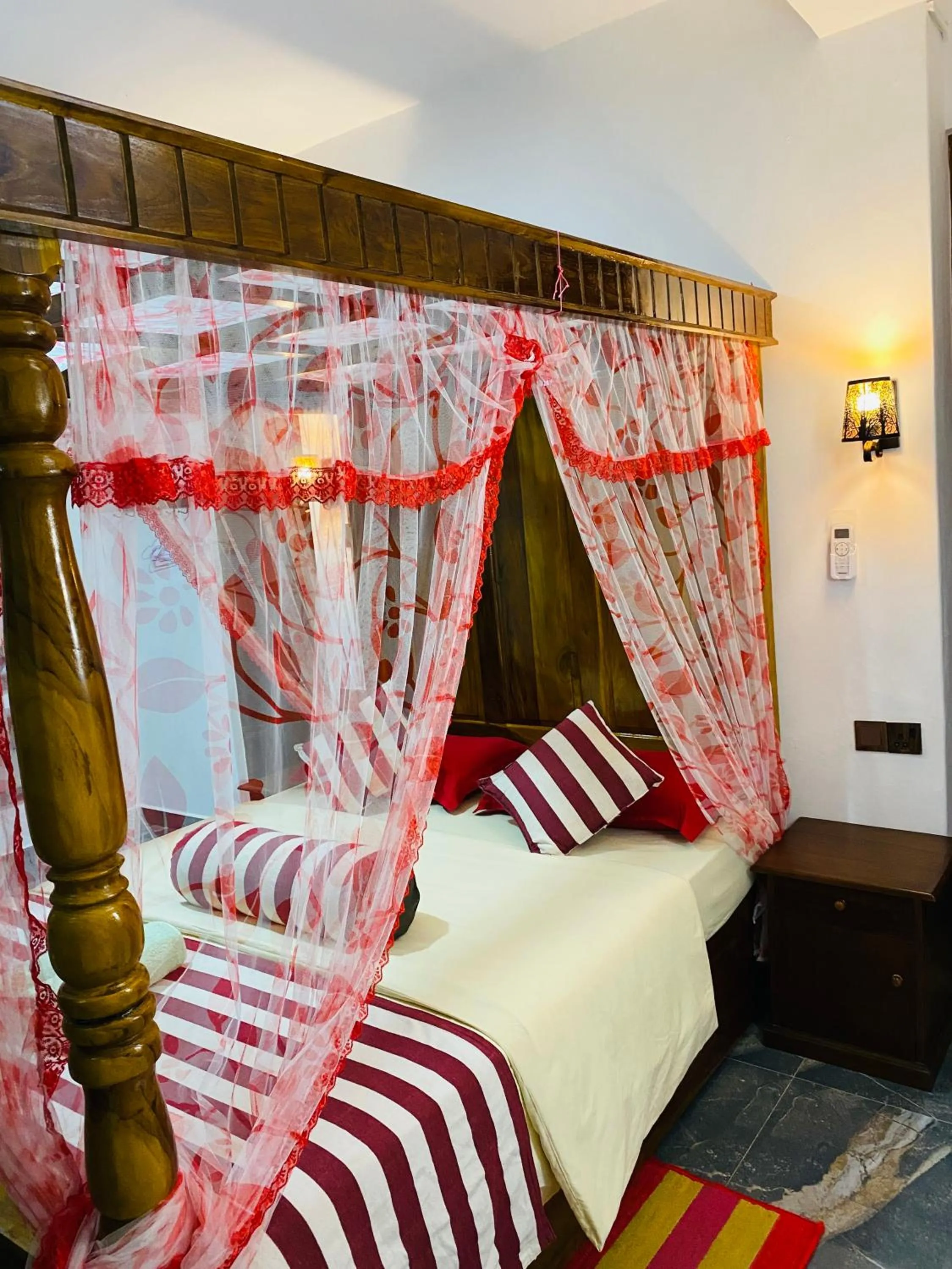 Bed in Madushanka Resort