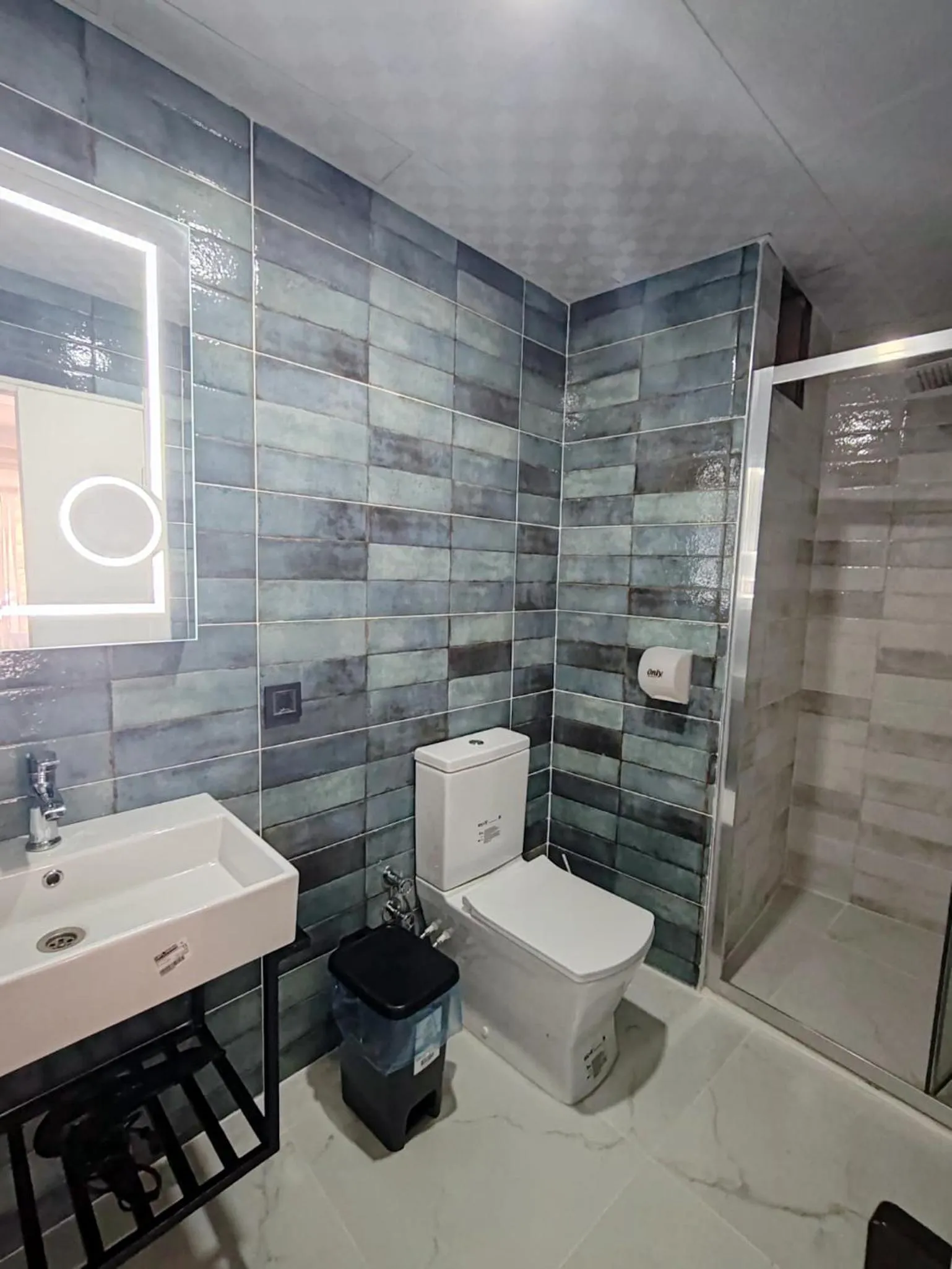 Shower in Aim Bozcaada