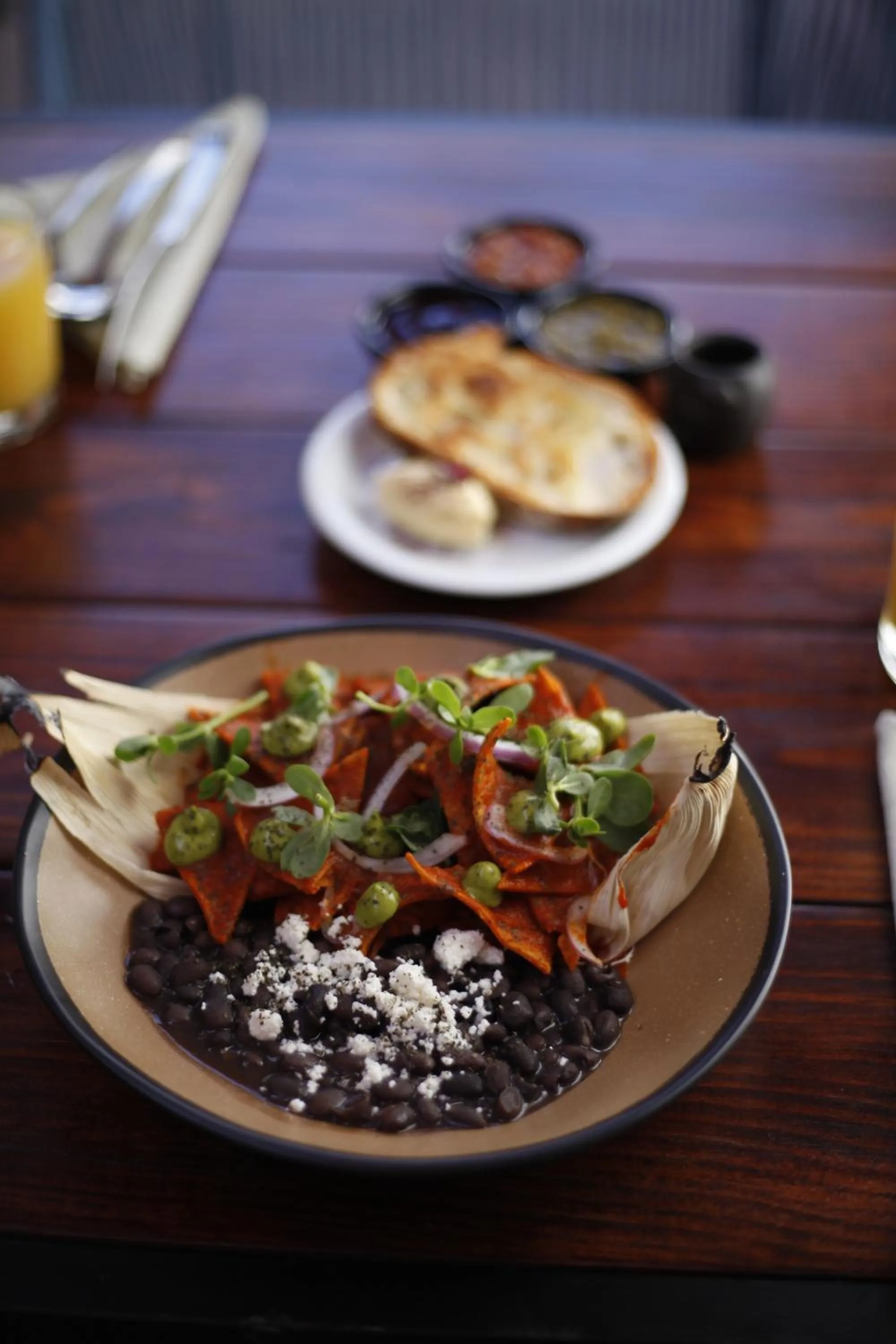 Restaurant/places to eat in Te Amo Hotel Boutique