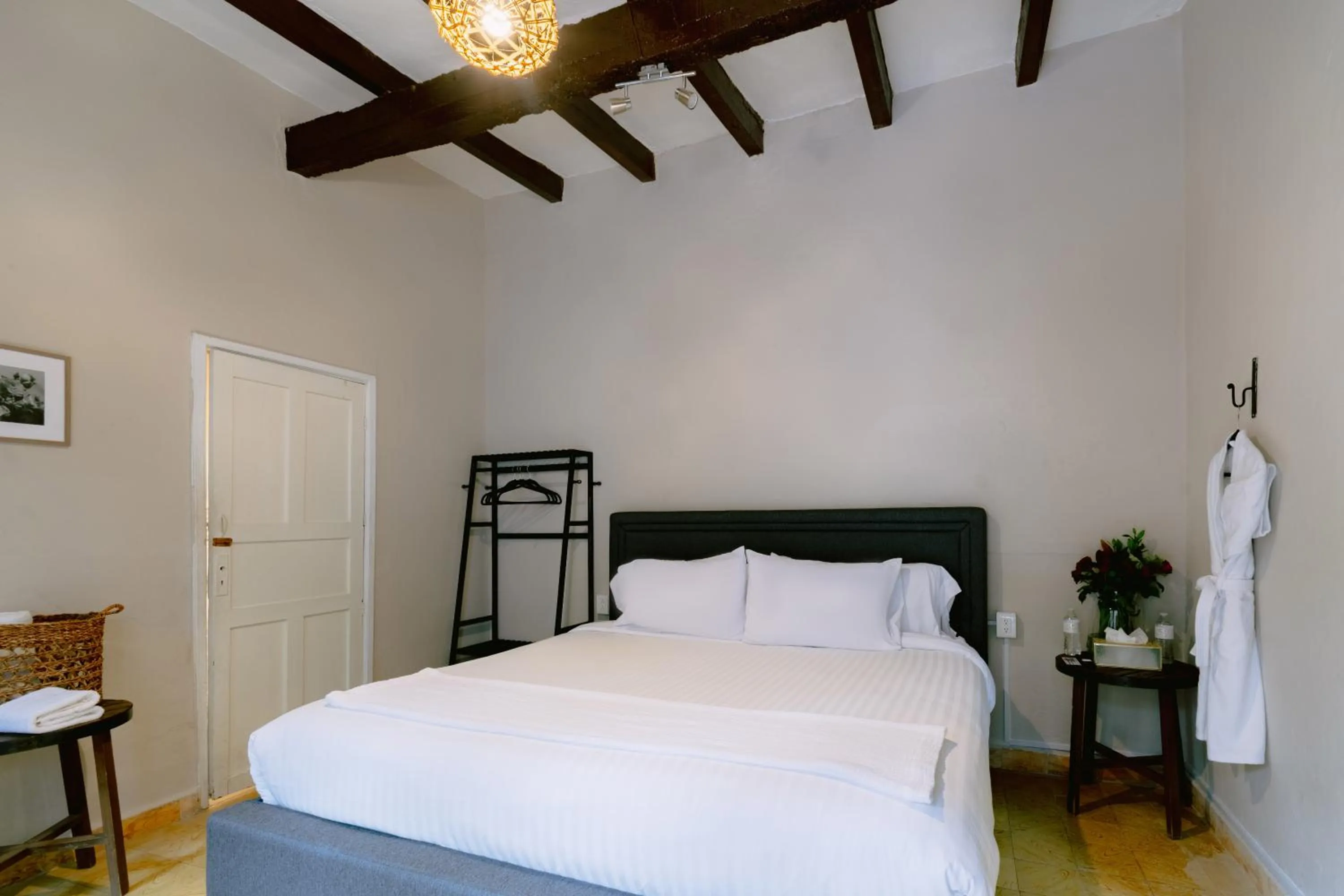 Photo of the whole room, Bed in Te Amo Hotel Boutique