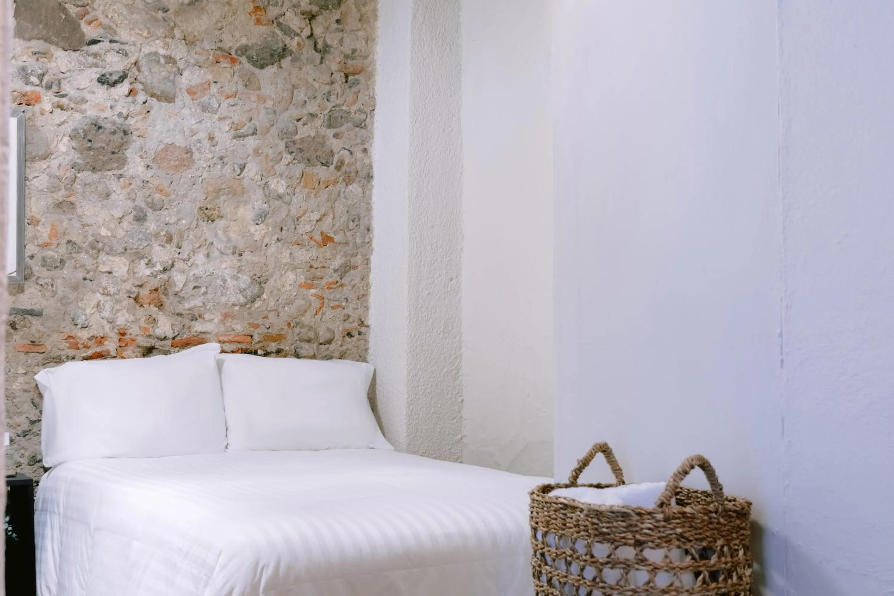 Photo of the whole room, Bed in Te Amo Hotel Boutique