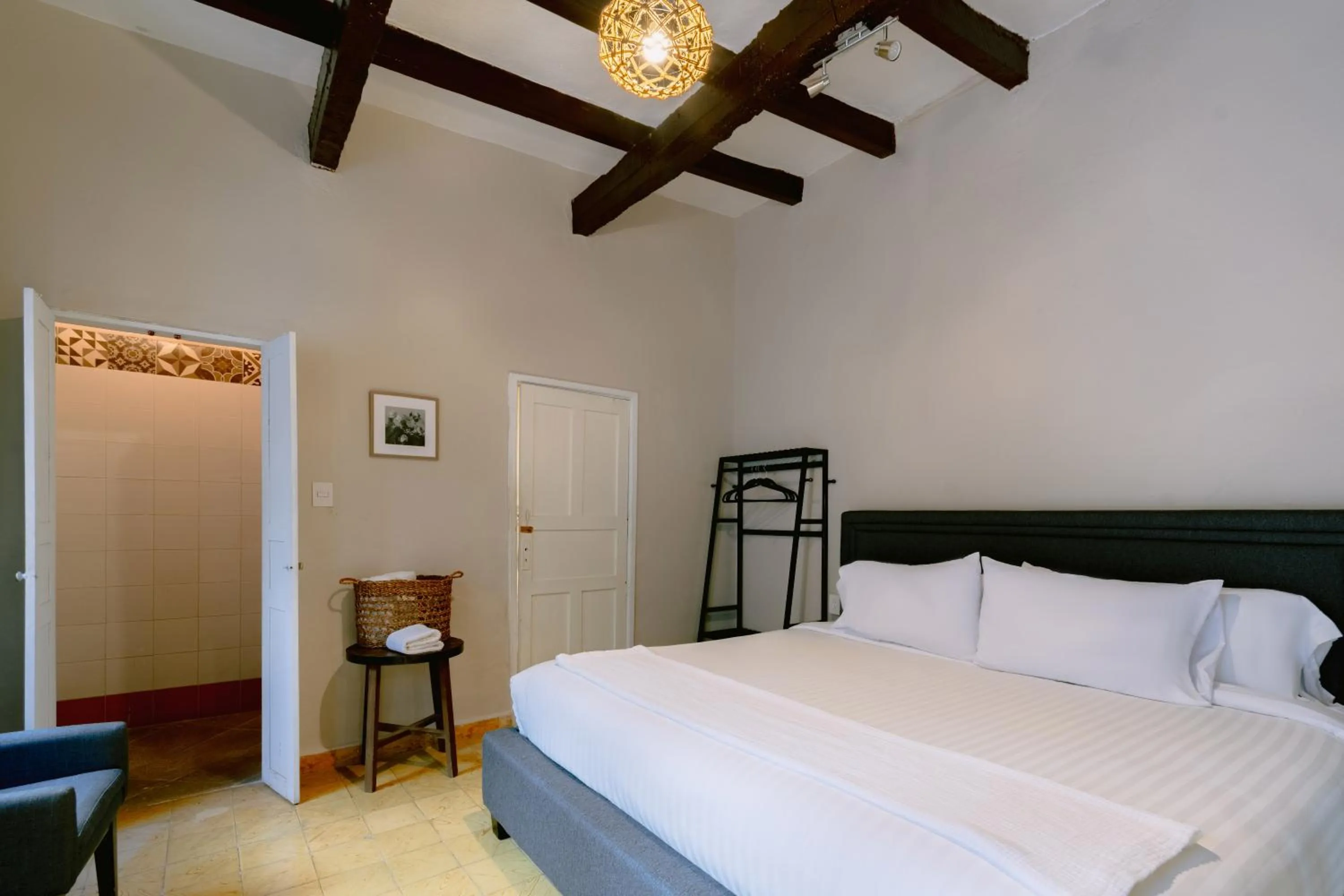 Photo of the whole room, Bed in Te Amo Hotel Boutique