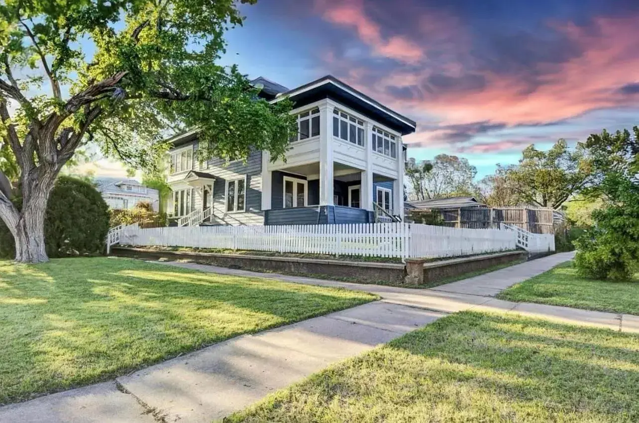 Thames Home Thames Home