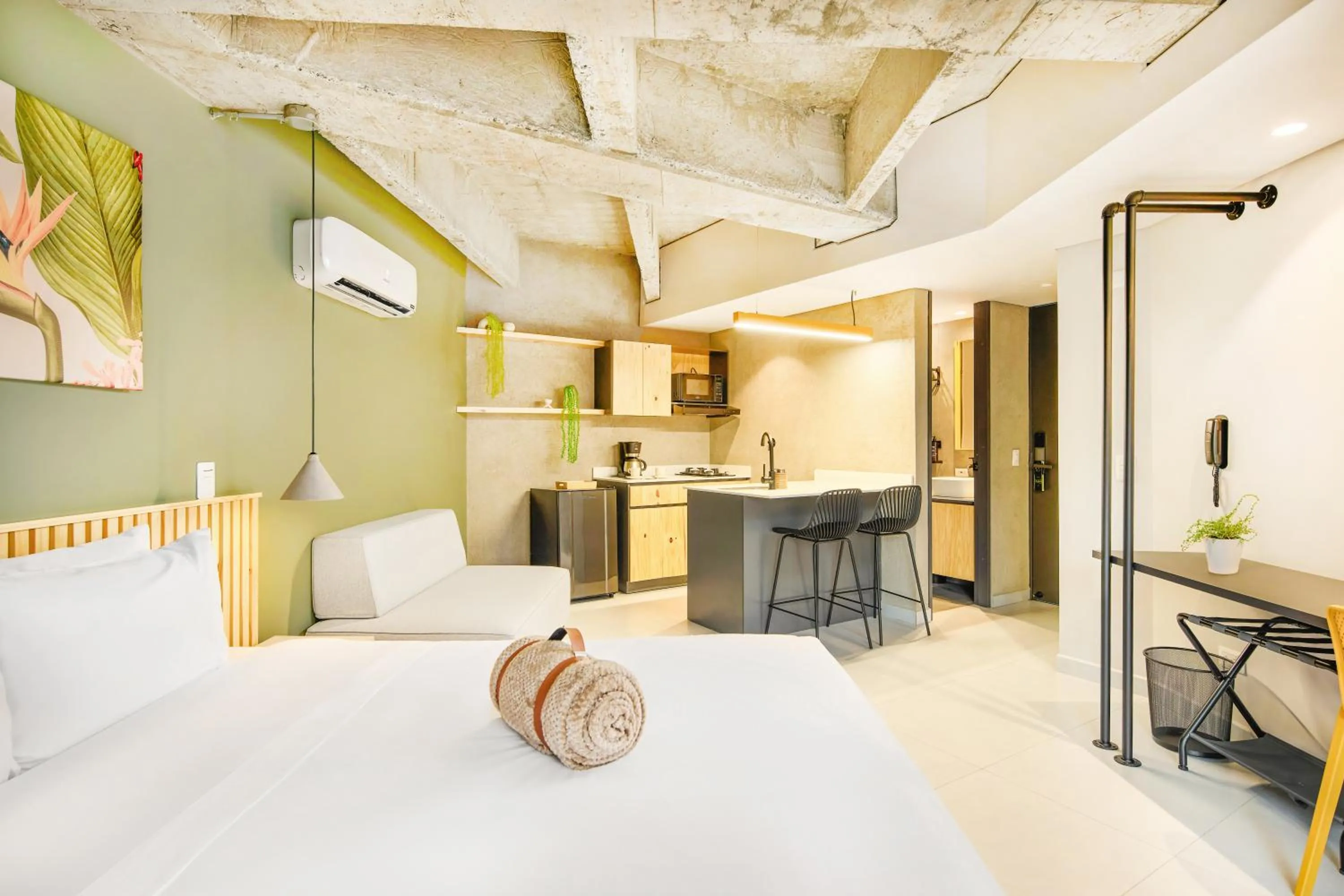 Kitchen or kitchenette, Bed in Firenze Lofts