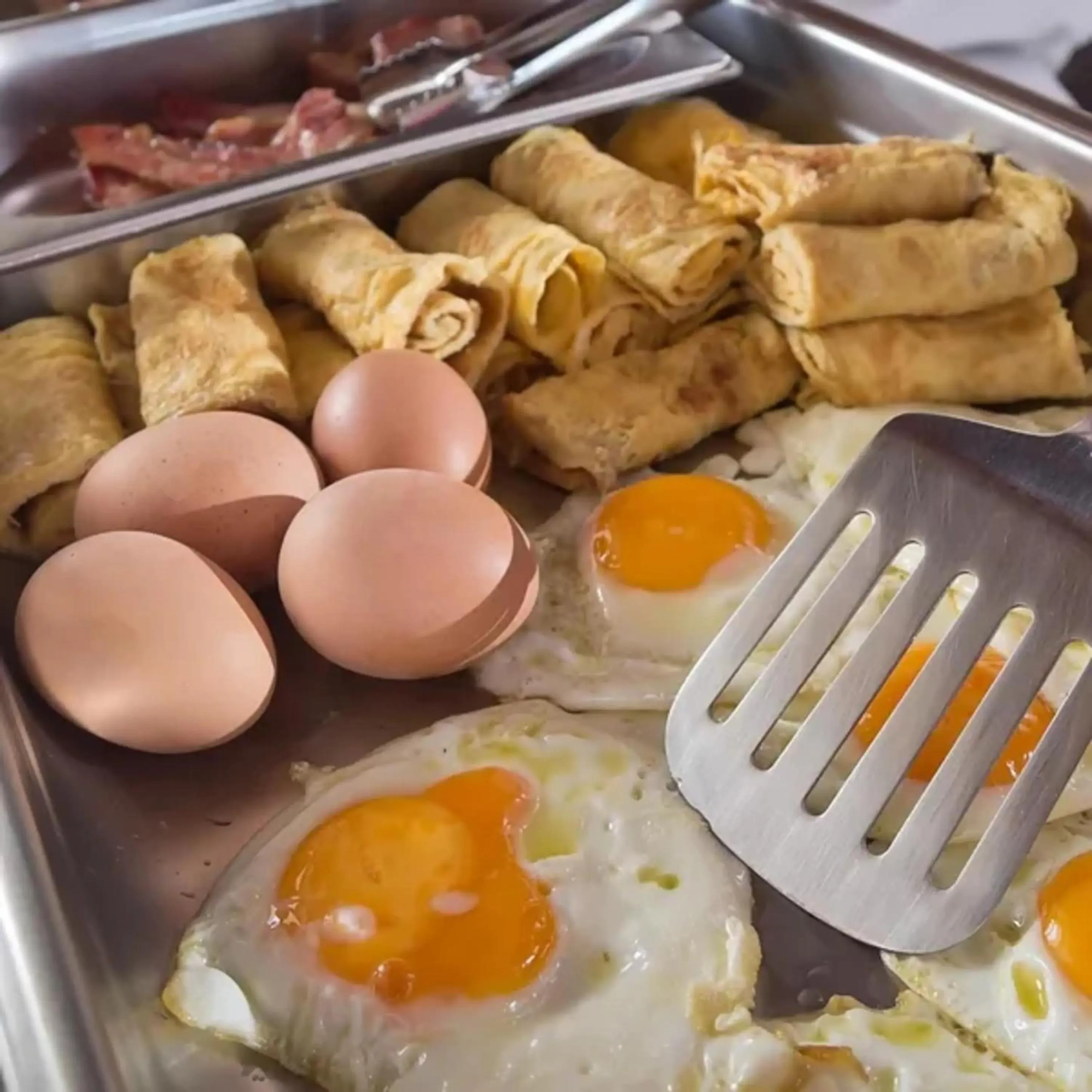 Buffet breakfast in Delina Mountain Resort