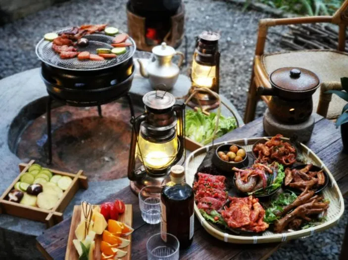 Restaurant/places to eat in Hide and see