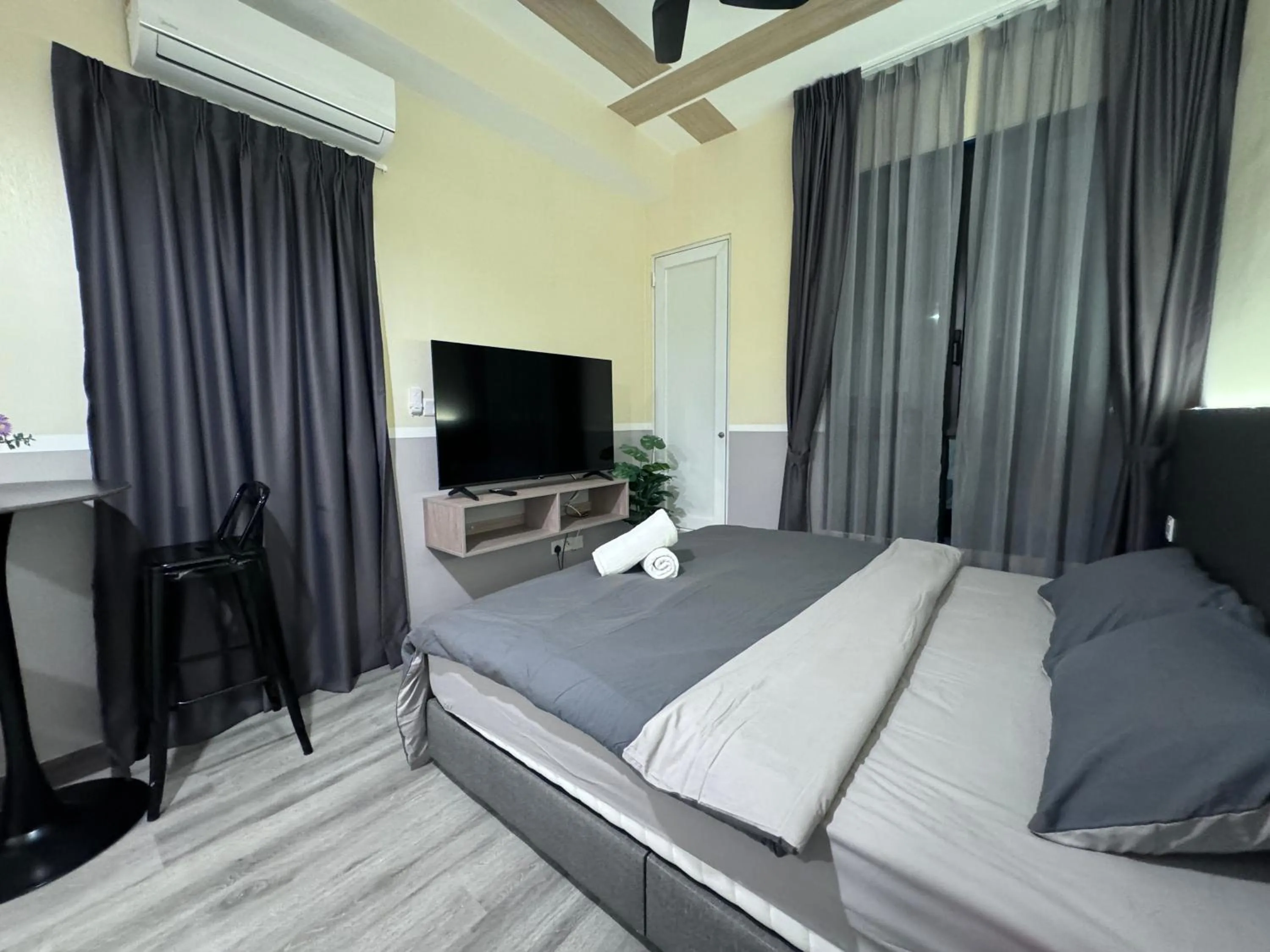 Bed in Cubic Botanical by ANCUBIC, Bangsar South, KL by HomeTaric