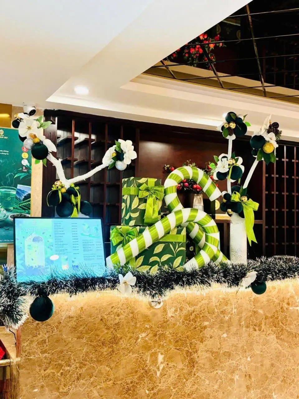 Other in Sandals Lily Hotel