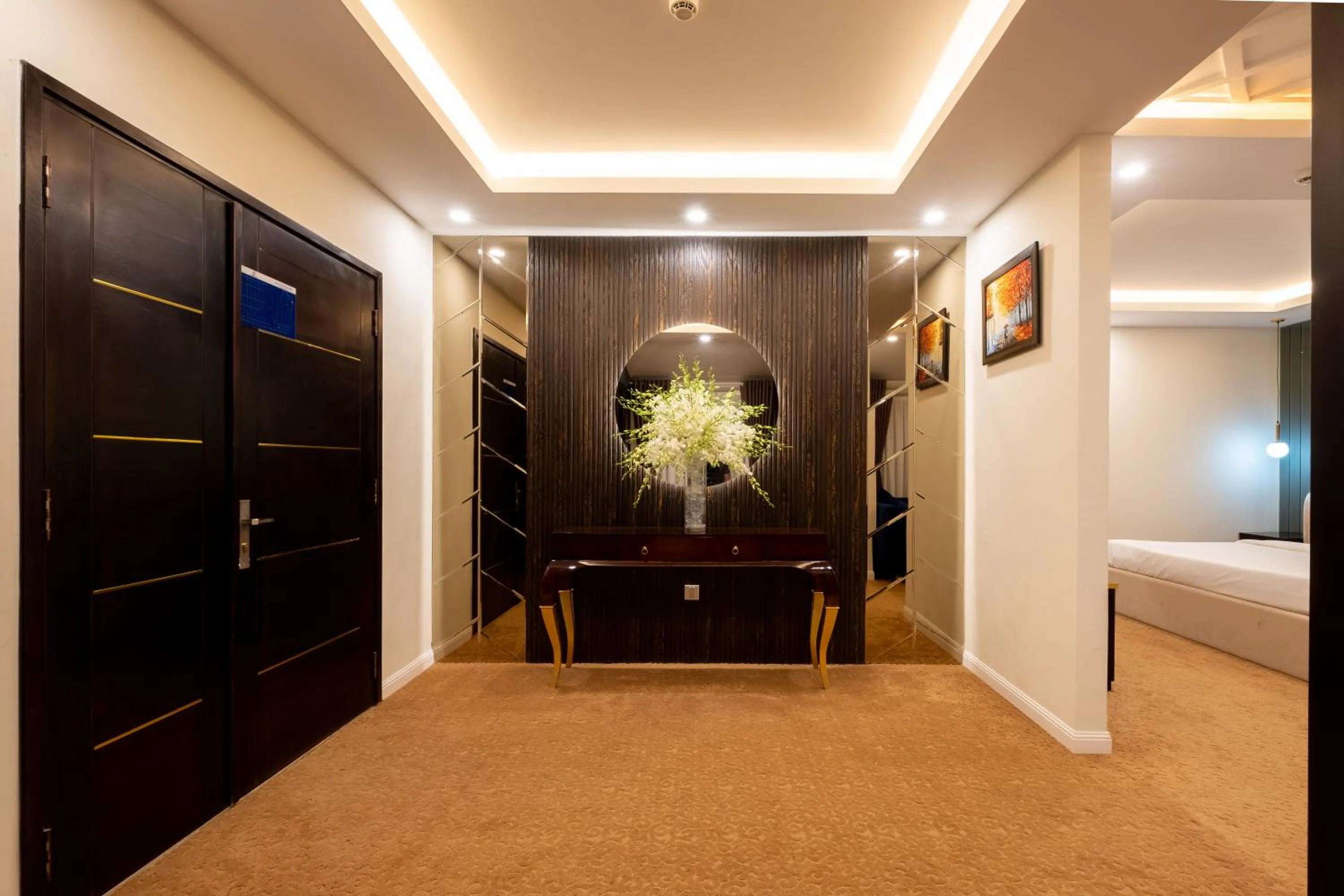 Photo of the whole room, Bed in Sandals Lily Hotel