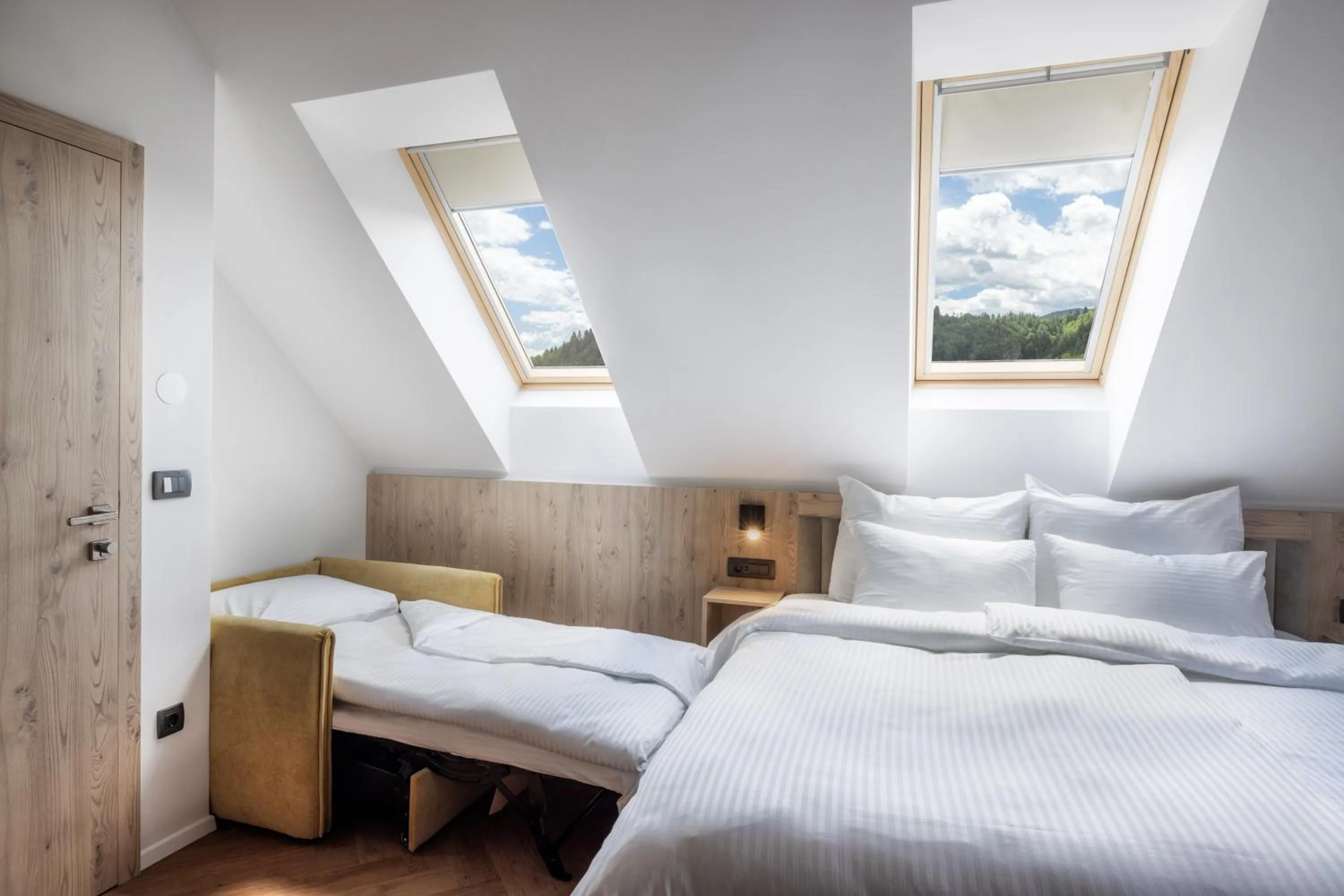 Bedroom, Bed in Hotel Julian Alps
