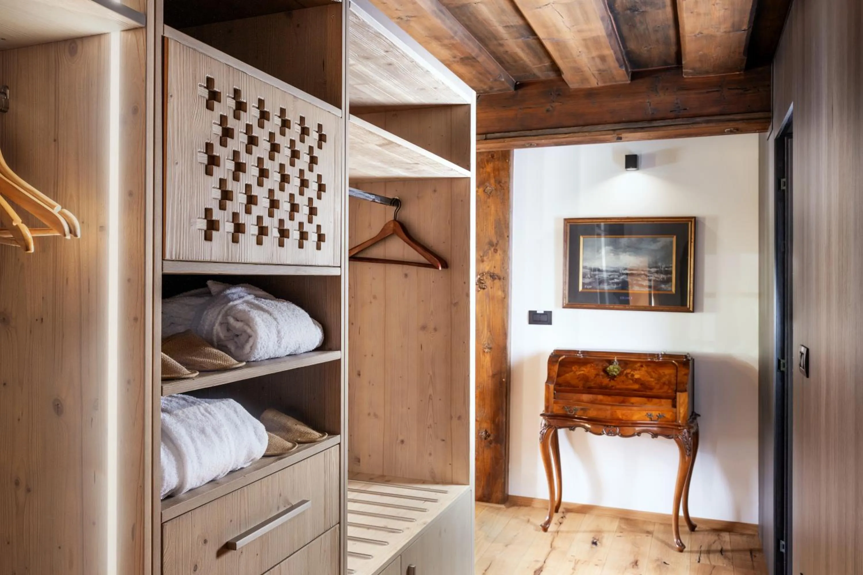 wardrobe, Bed in Hotel Julian Alps