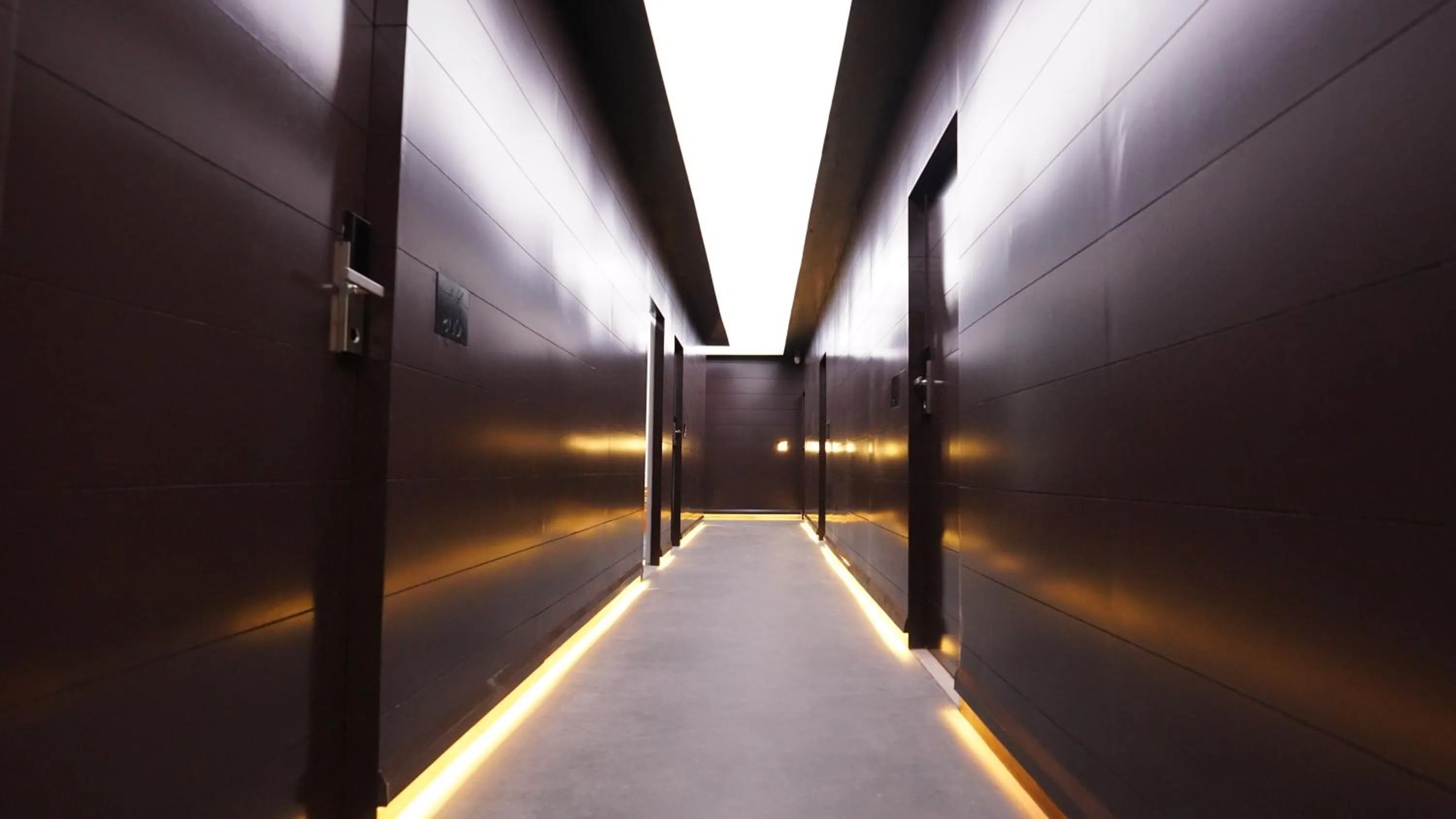 Lobby or reception in Aquila Grand Suites - Noida Sector 136