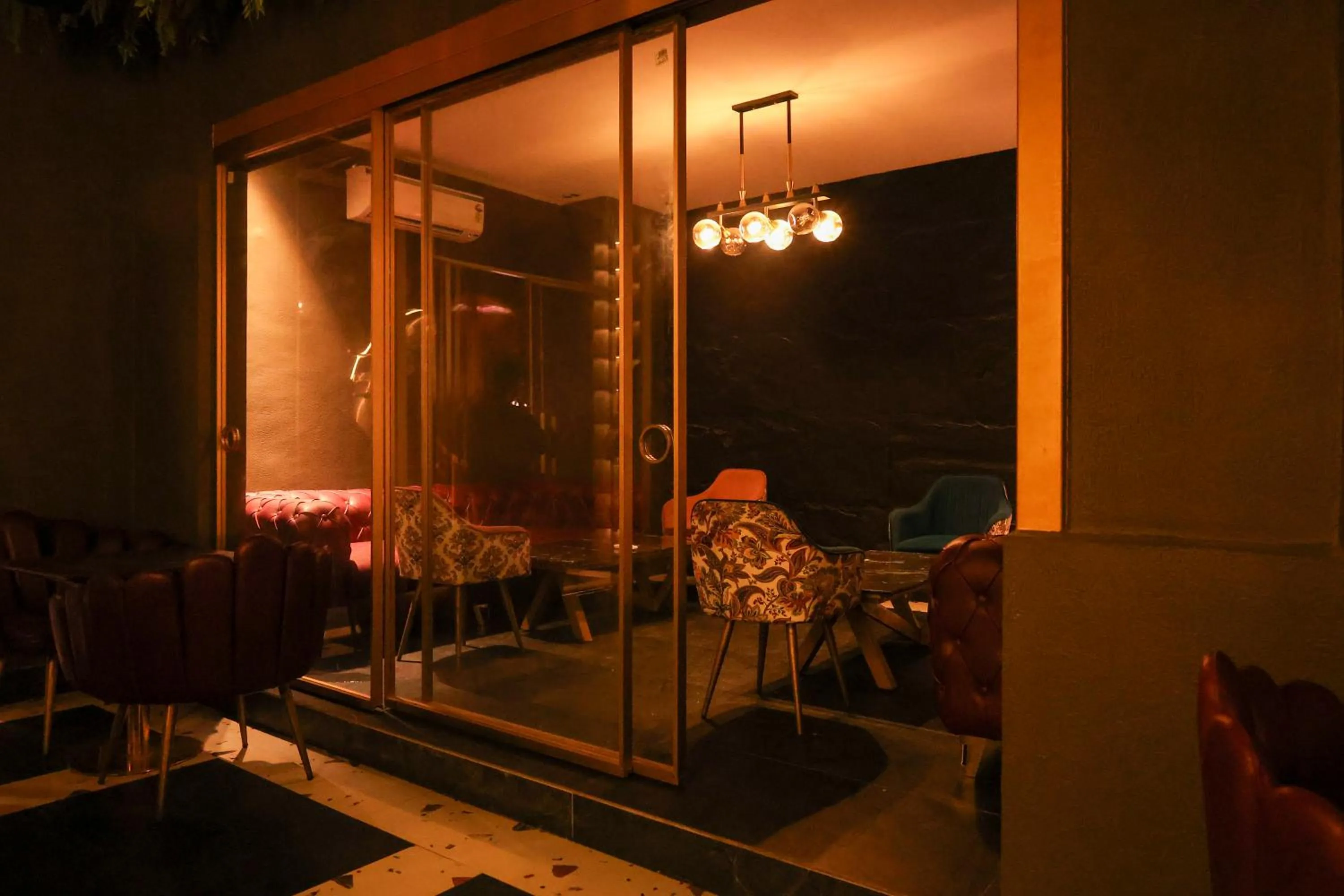 Restaurant/places to eat in Aquila Grand Suites - Noida Sector 136