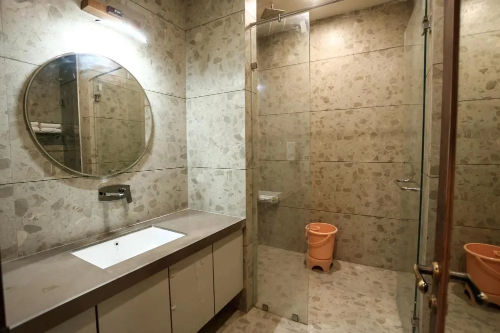 Bathroom in Le Casa Lion Resort A Premium Resort In Sasan Gir