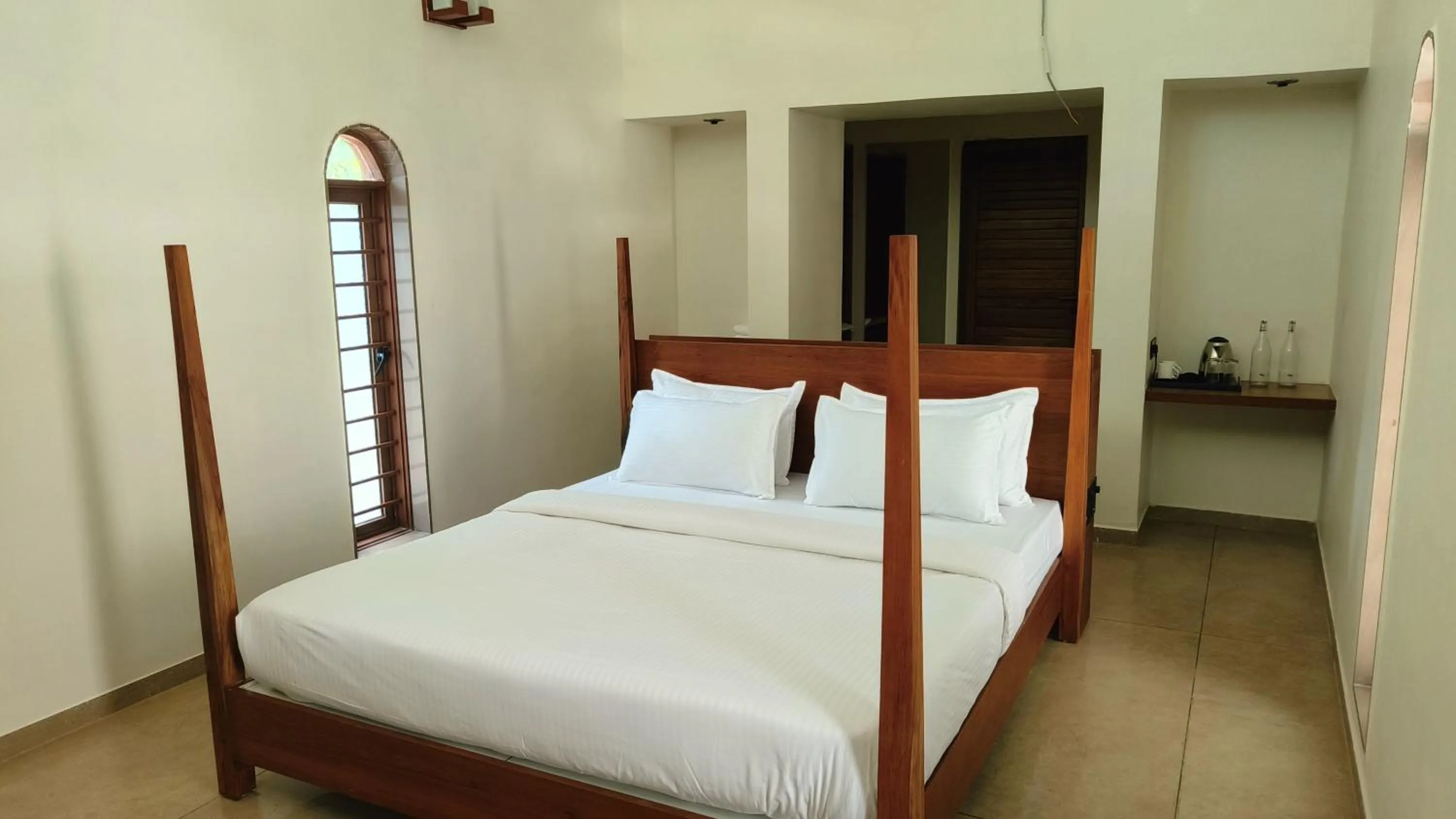 Bedroom, Bed in Le Casa Lion Resort A Premium Resort In Sasan Gir