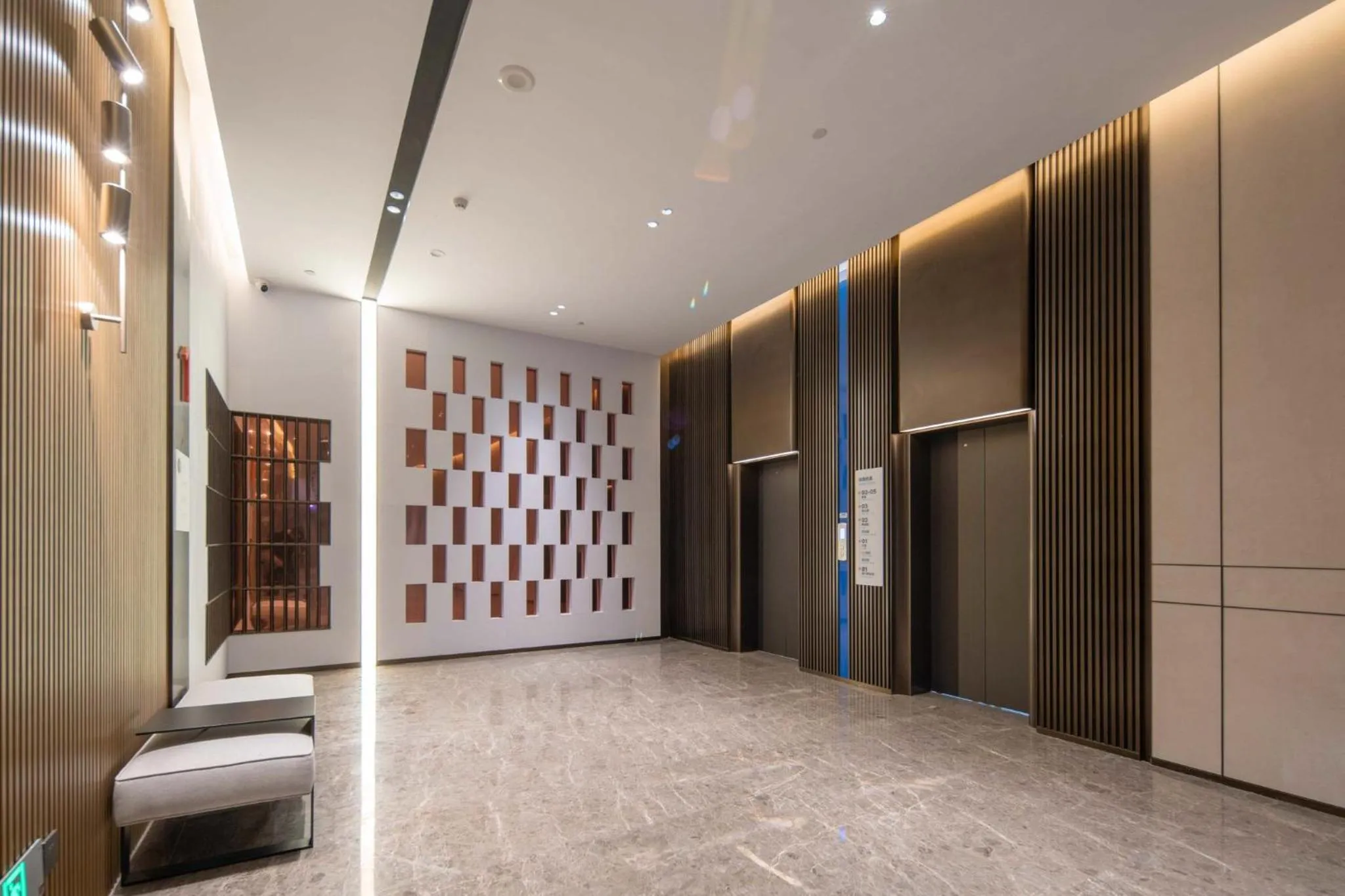Lobby or reception in Holiday Inn Express Hai'an Railway Station by IHG