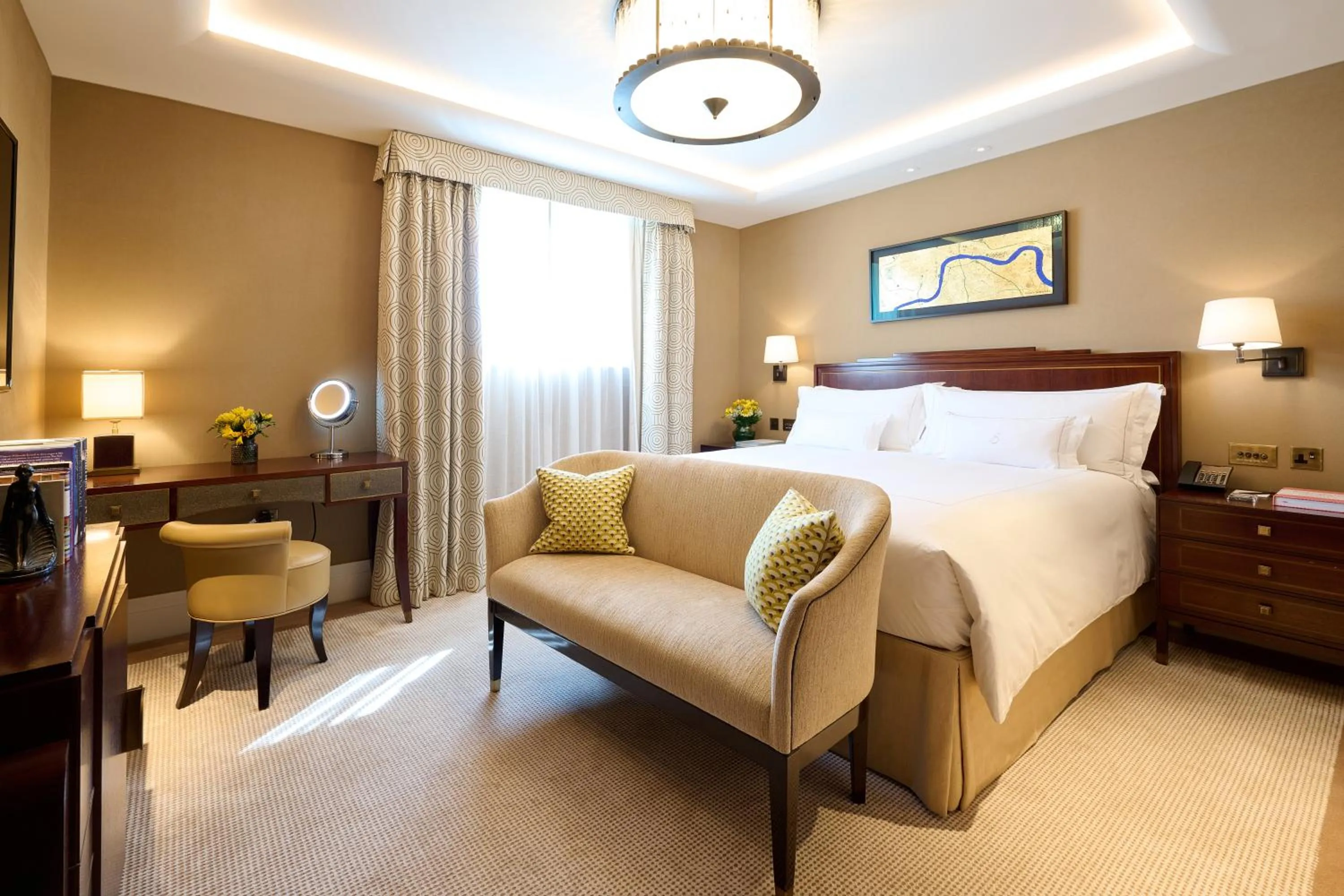 Bedroom, Bed in The Beaumont Mayfair