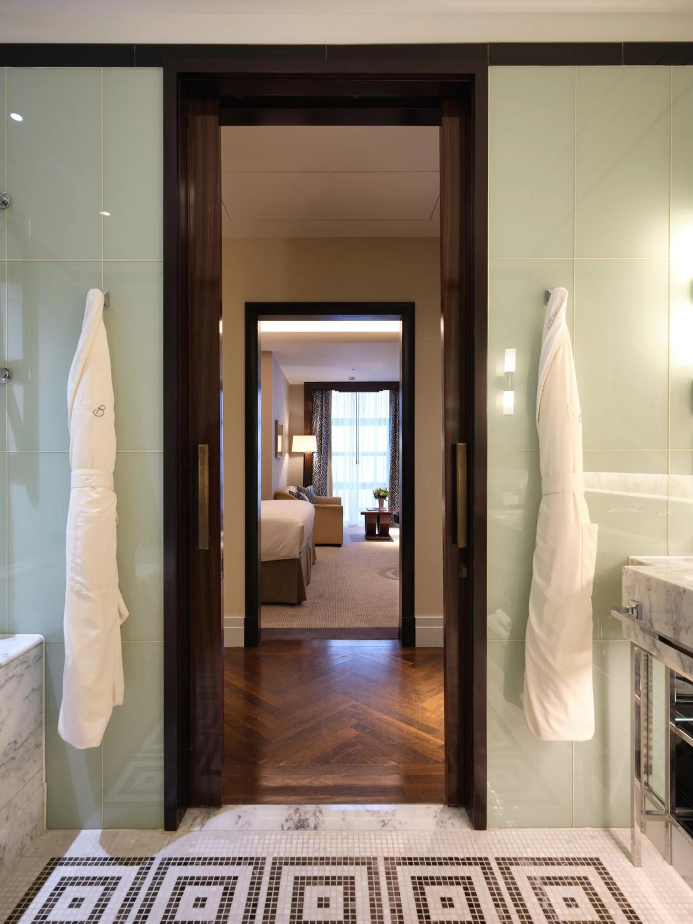 Bathroom, Bed in The Beaumont Mayfair