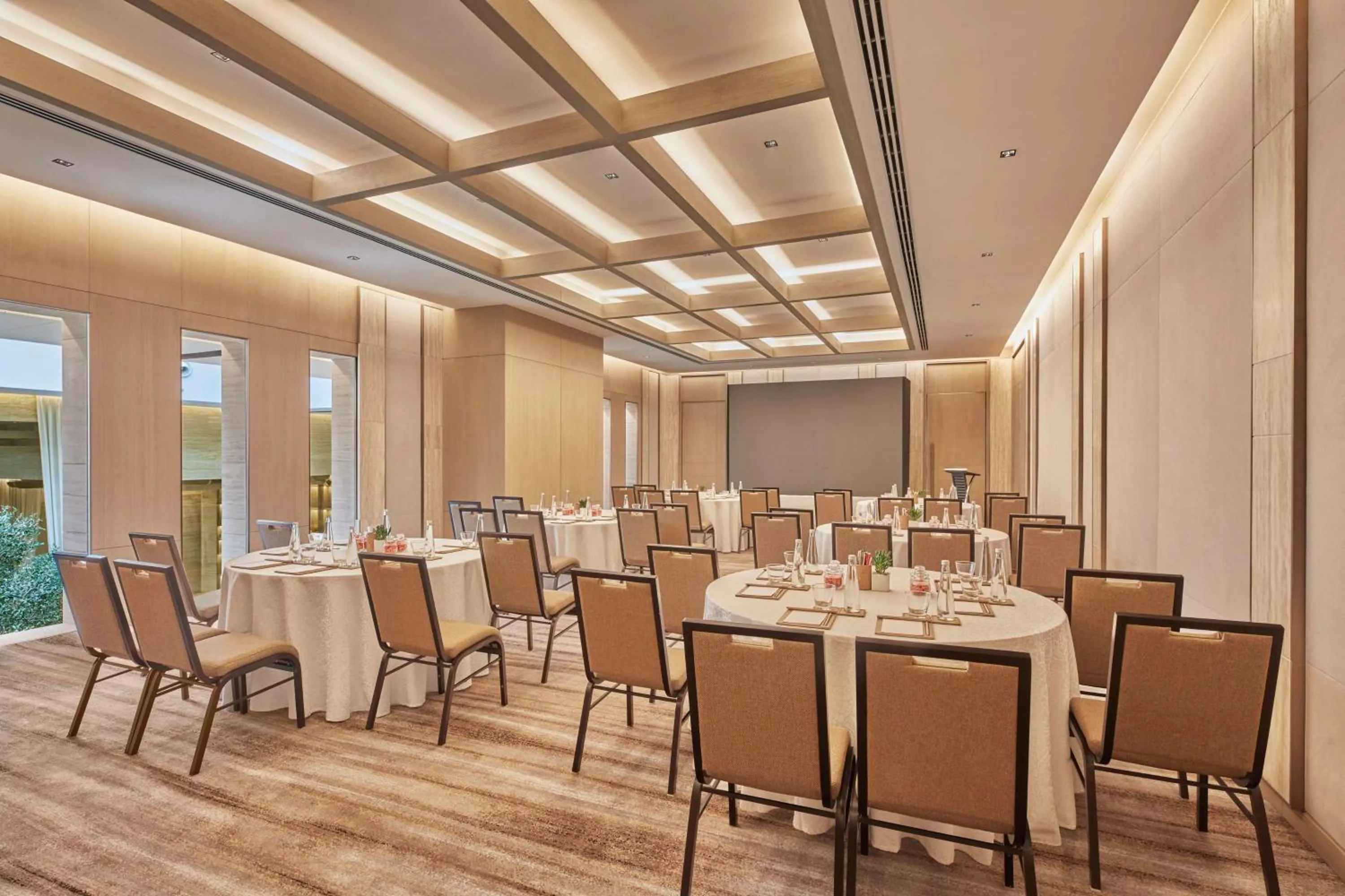 Meeting/conference room in Hilton Gurugram Baani City Centre