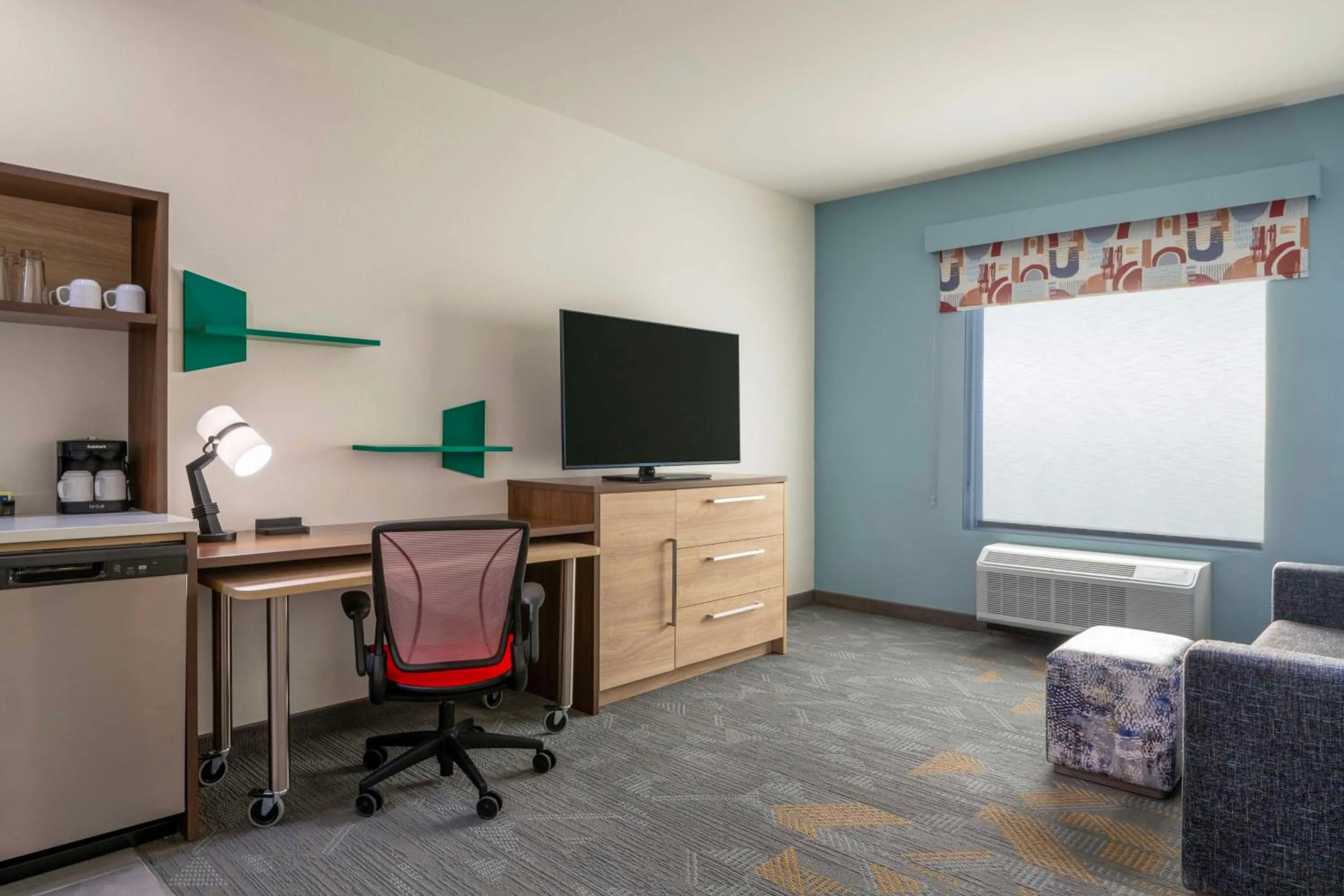 Bedroom in Home2 Suites By Hilton Jonesboro